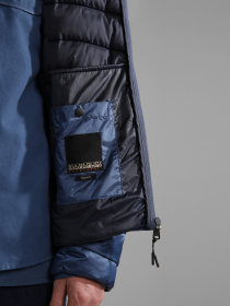 Зимняя куртка Napapijri Aerons S 3 модель NP0A4GJNBS5S Зимняя куртка Napapijri Aerons S 3 модель NP0A4GJNBS5S Фото