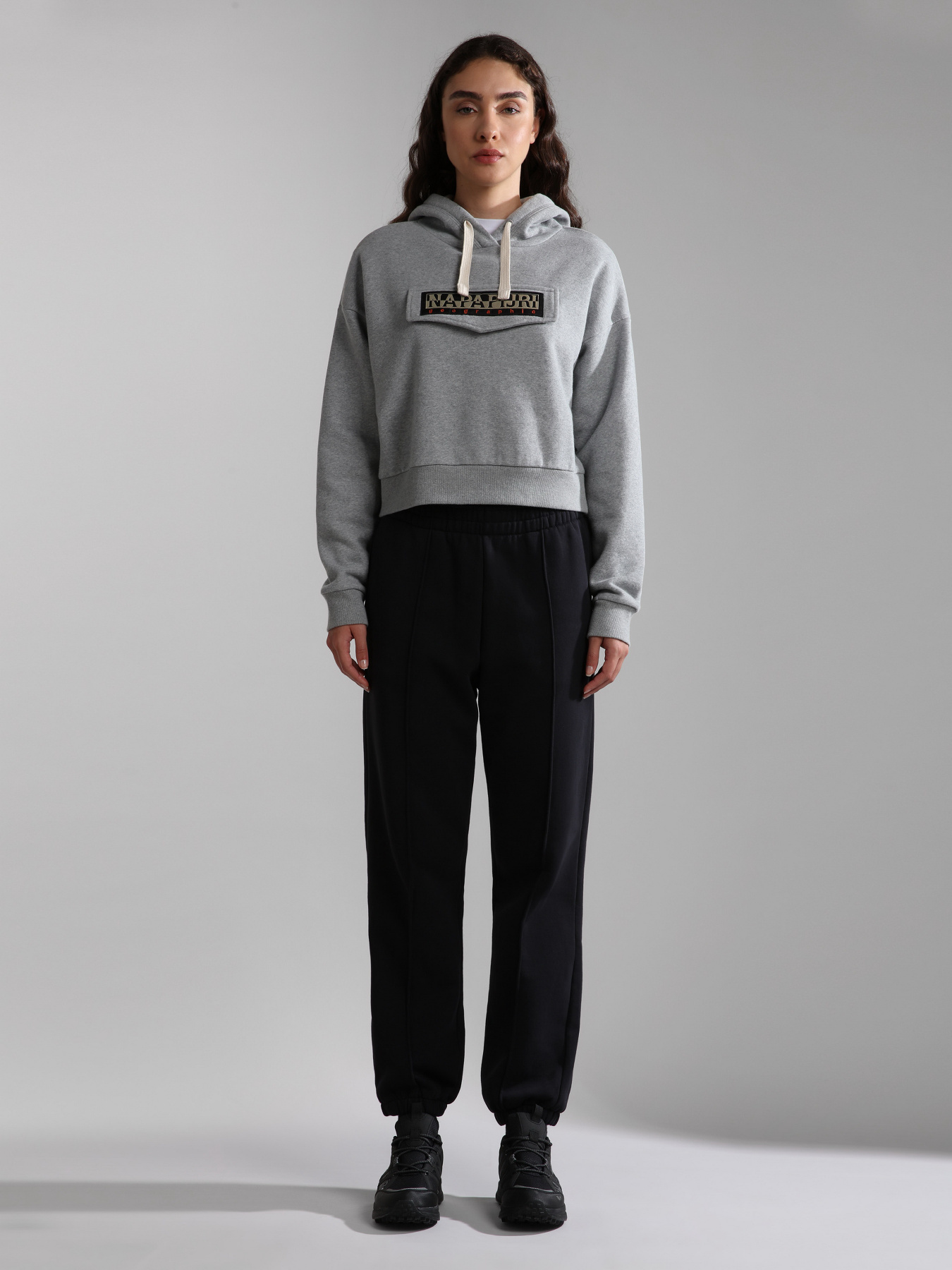 Худи Napapijri Burgee Crop модель NP0A4GKJ1601 Худи Napapijri Burgee Crop модель NP0A4GKJ1601 Фото