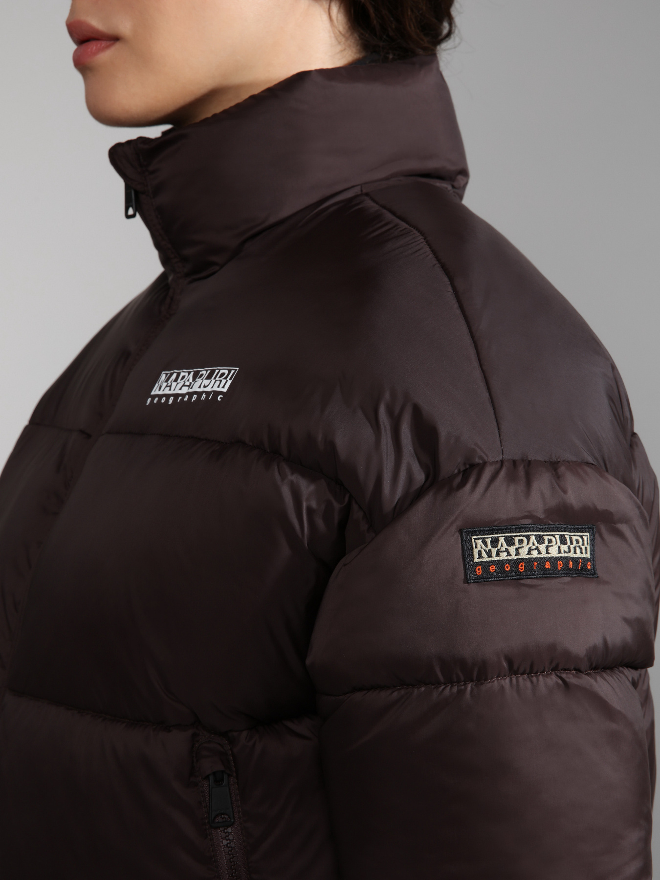 Зимняя куртка Napapijri A-Box W 2 модель NP0A4GKNWA91 Фото