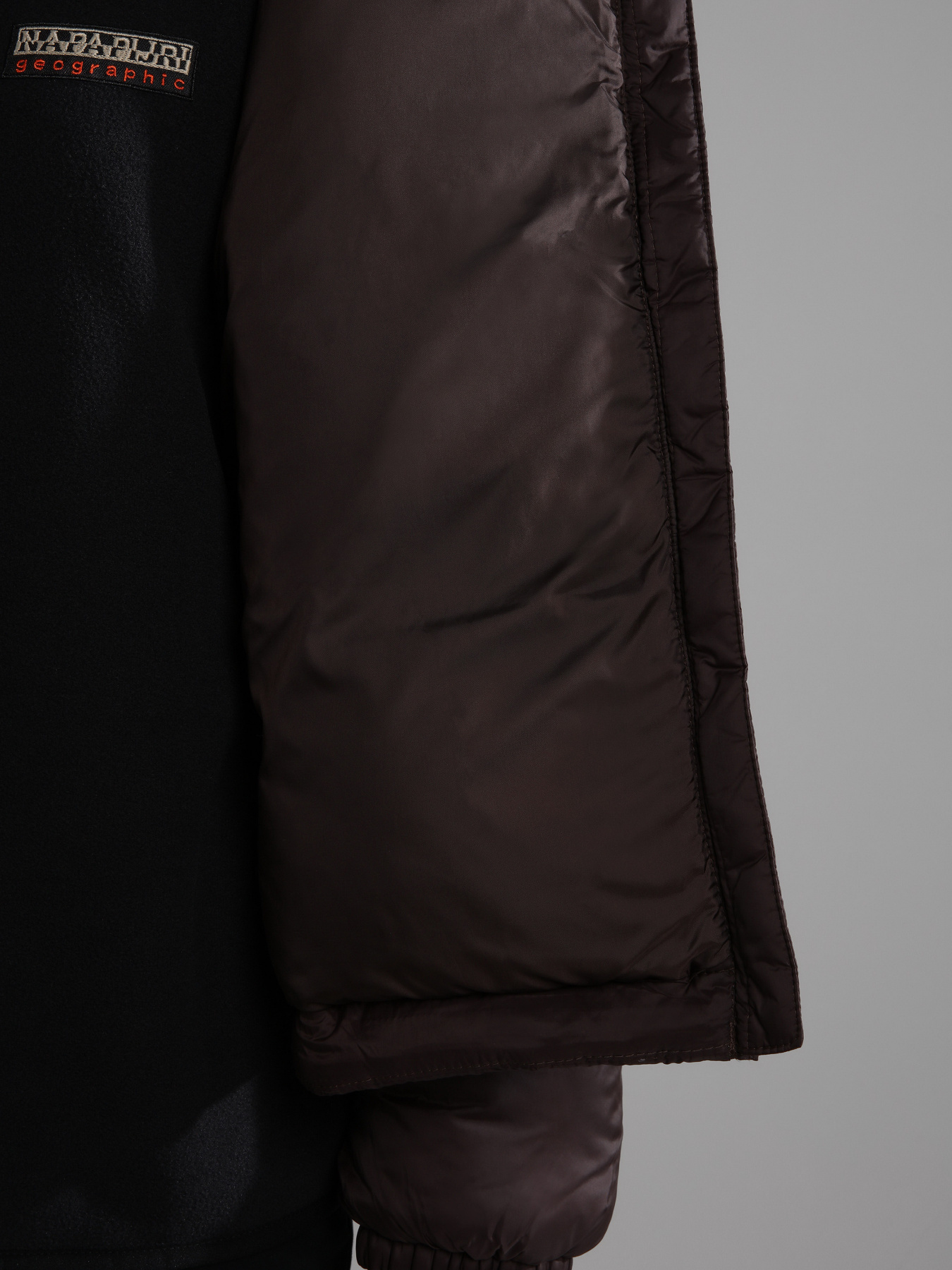 Зимняя куртка Napapijri A-Box W 2 модель NP0A4GKNWA91 Фото