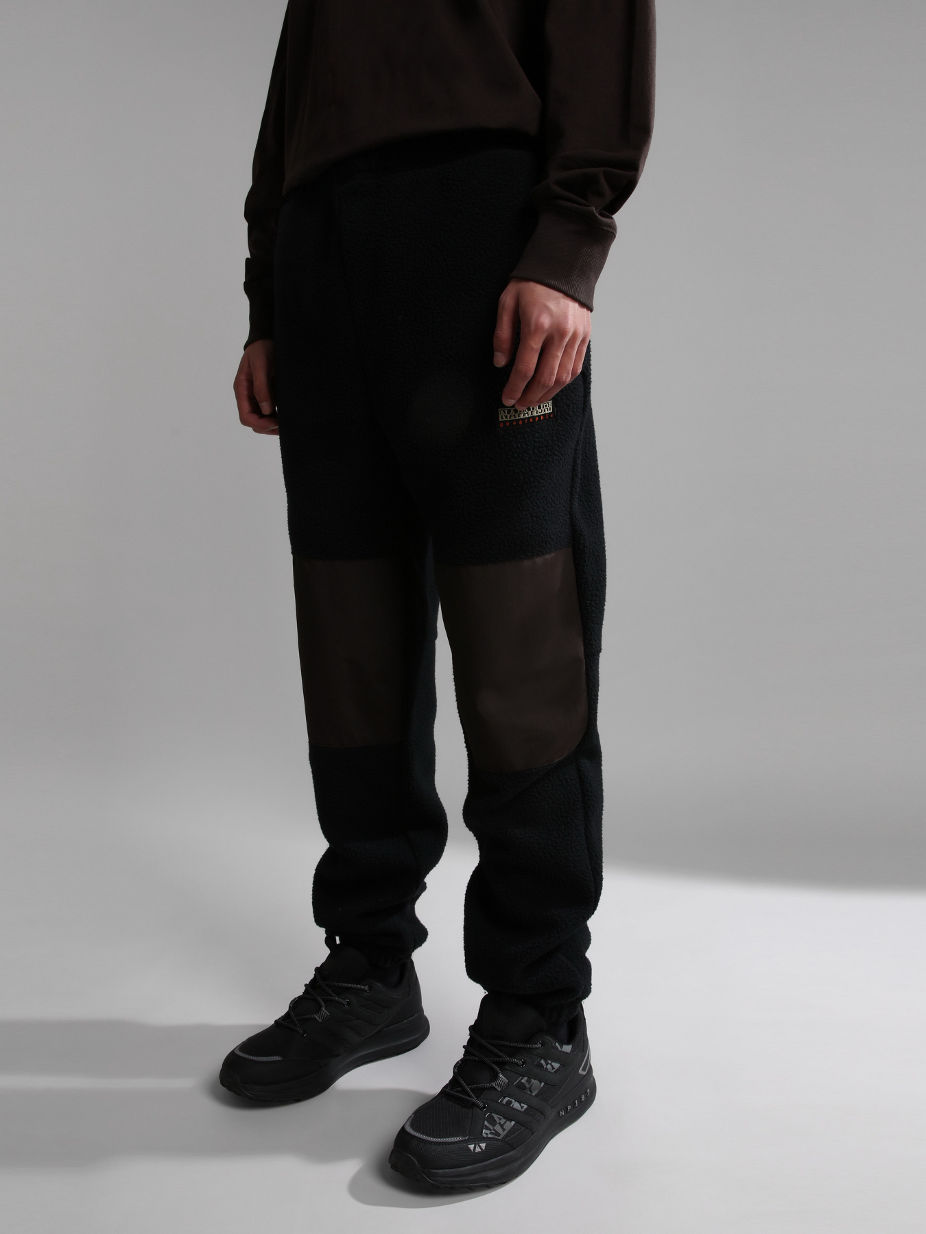 Брюки повседневные Napapijri M-Step модель NP0A4GLG041S Фото