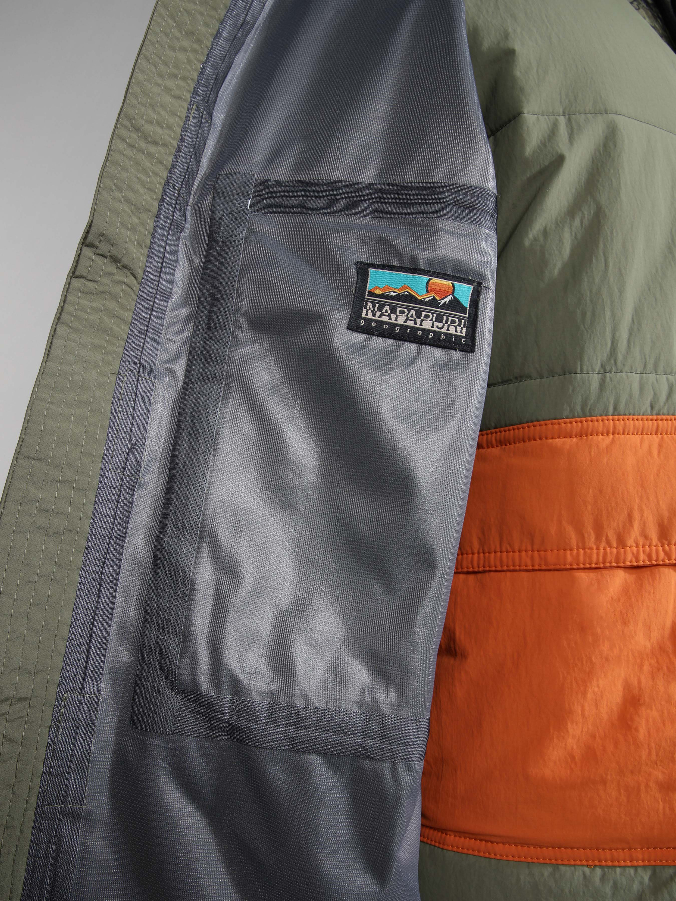 Вітровка Napapijri A-Firewood модель NP0A4GLSGAE1 Фото