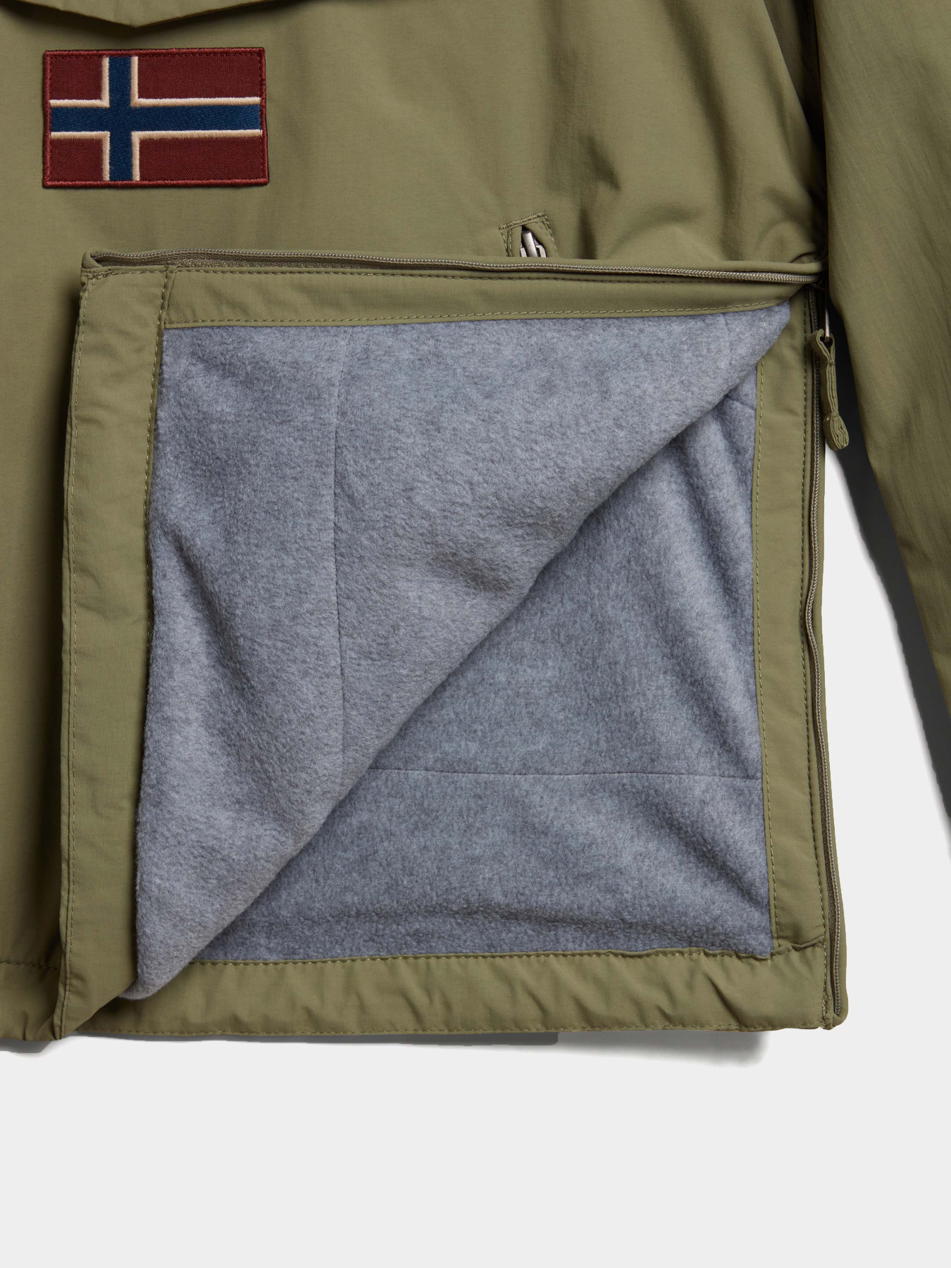 Зимняя куртка Napapijri Rainforest W Pkt 4 модель NP0A4GM6GAE1 Фото