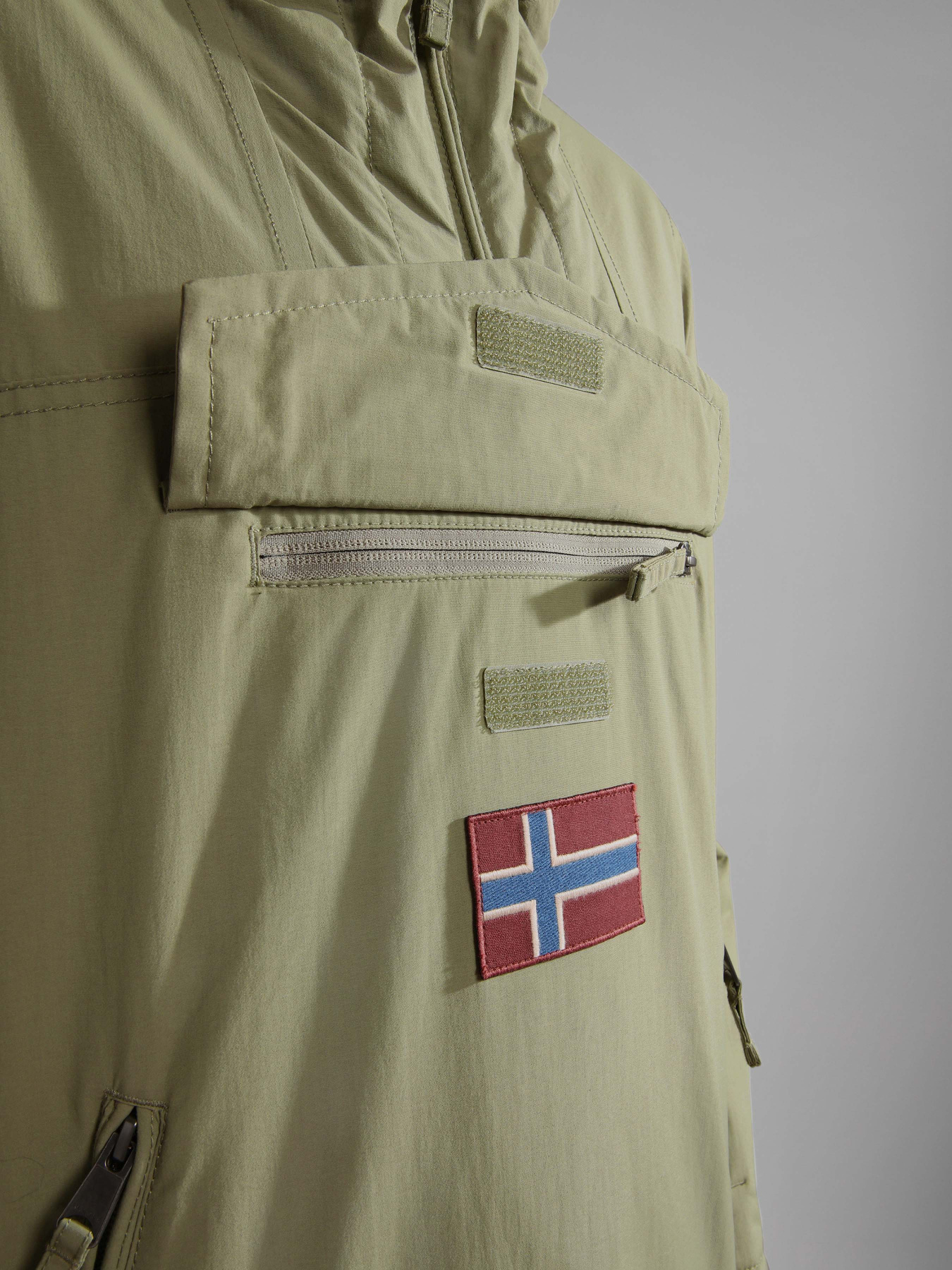 Зимова куртка Napapijri Rainforest W Pkt 4 модель NP0A4GM6GAE1 Фото