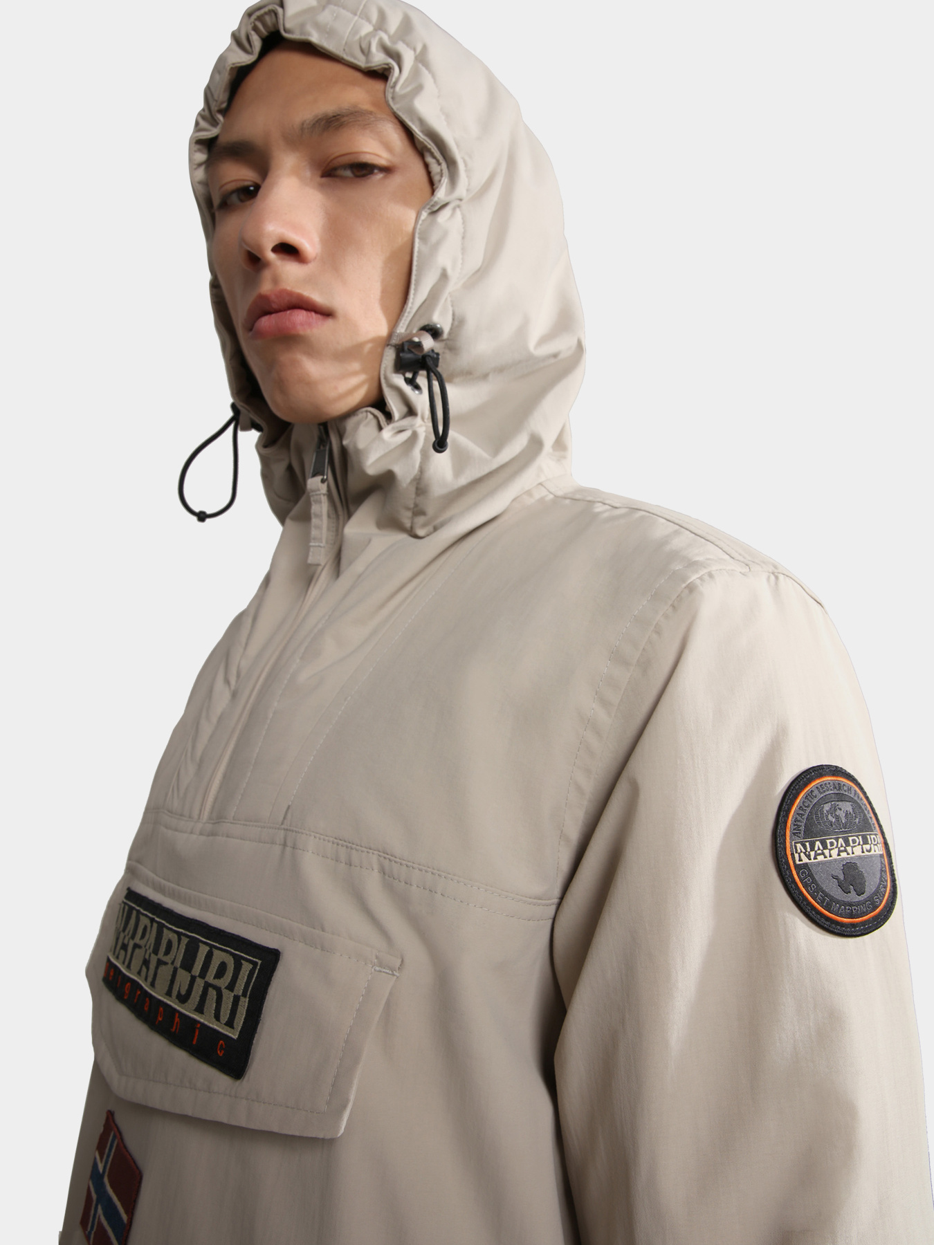 Зимняя куртка Napapijri Rainforest модель NP0A4GMCNBI1 Зимняя куртка Napapijri Rainforest модель NP0A4GMCNBI1 Фото