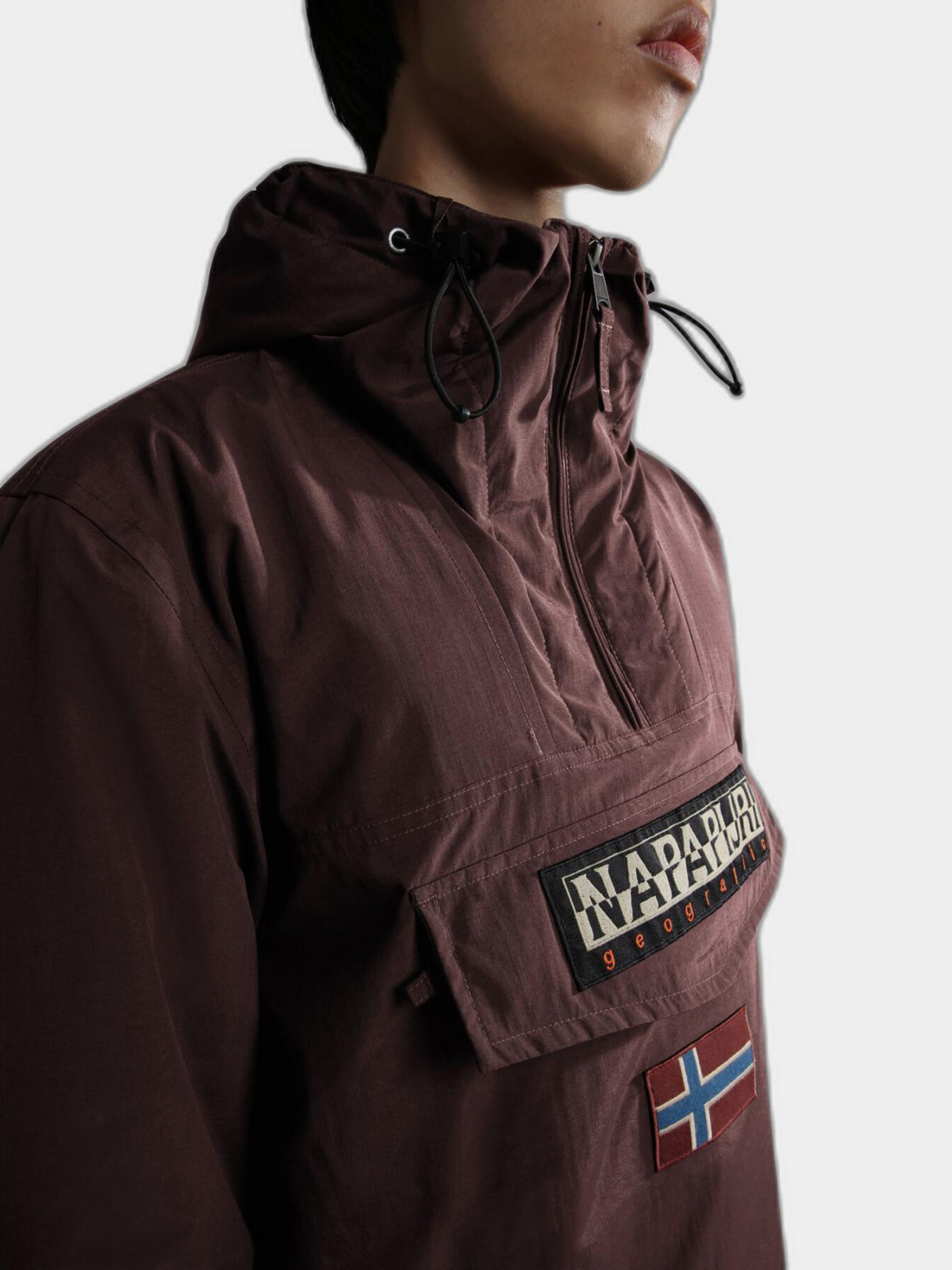 Зимняя куртка Napapijri Rainforest модель NP0A4GMCRE71 Фото