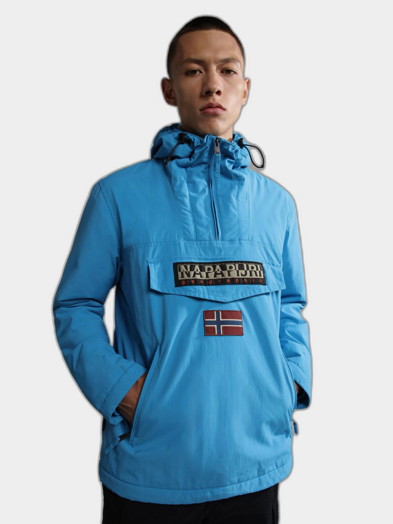 Зимняя куртка Napapijri Rainforest модель NP0A4GMDBK11 Зимняя куртка Napapijri Rainforest модель NP0A4GMDBK11 Фото