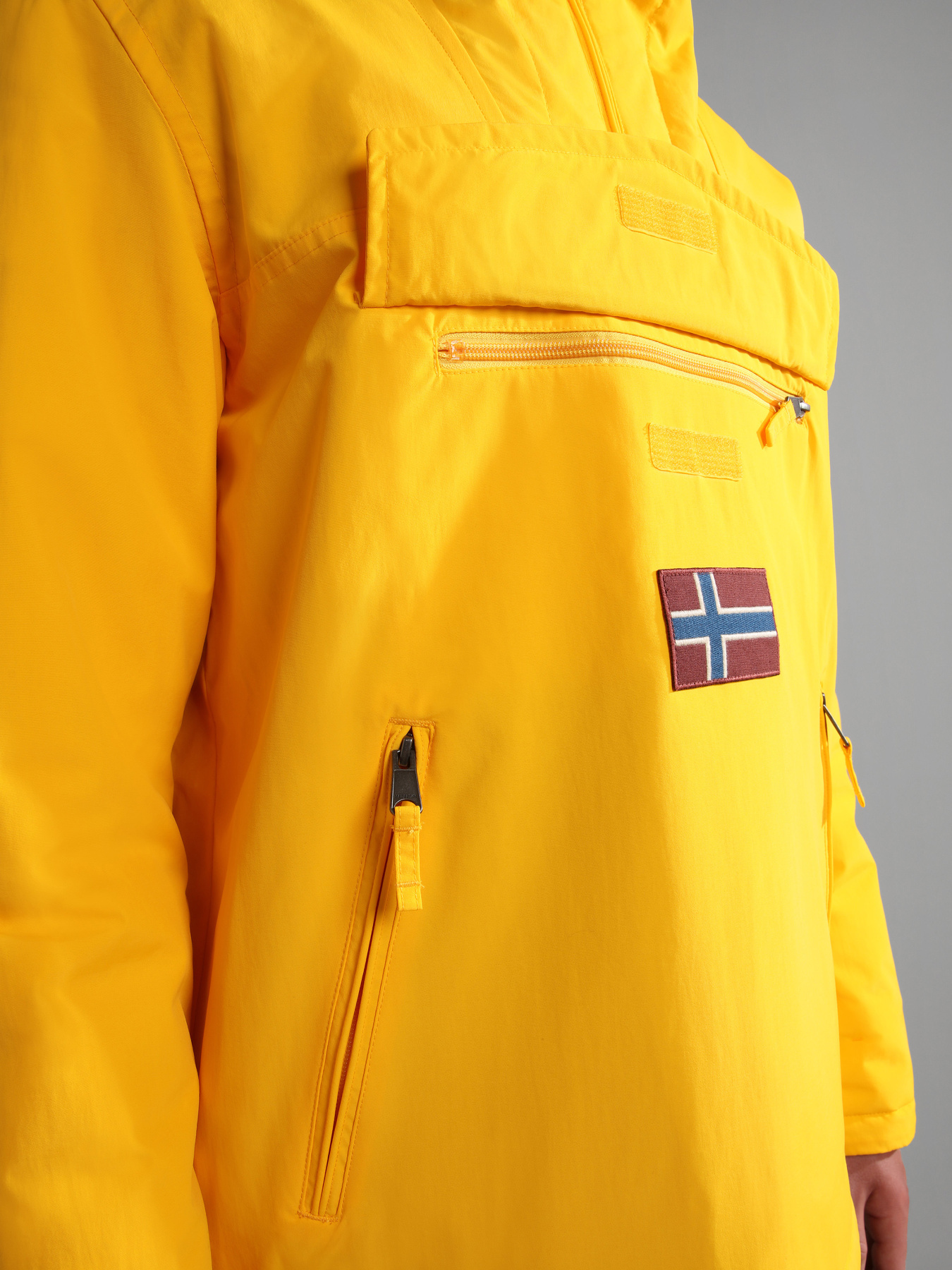 Зимняя куртка Napapijri Rainforest модель NP0A4GMDYE11 Фото