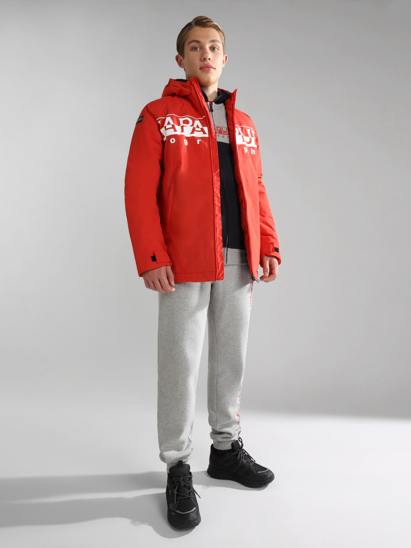 Зимняя куртка Napapijri K A-Nut модель NP0A4GN4RR9S Фото