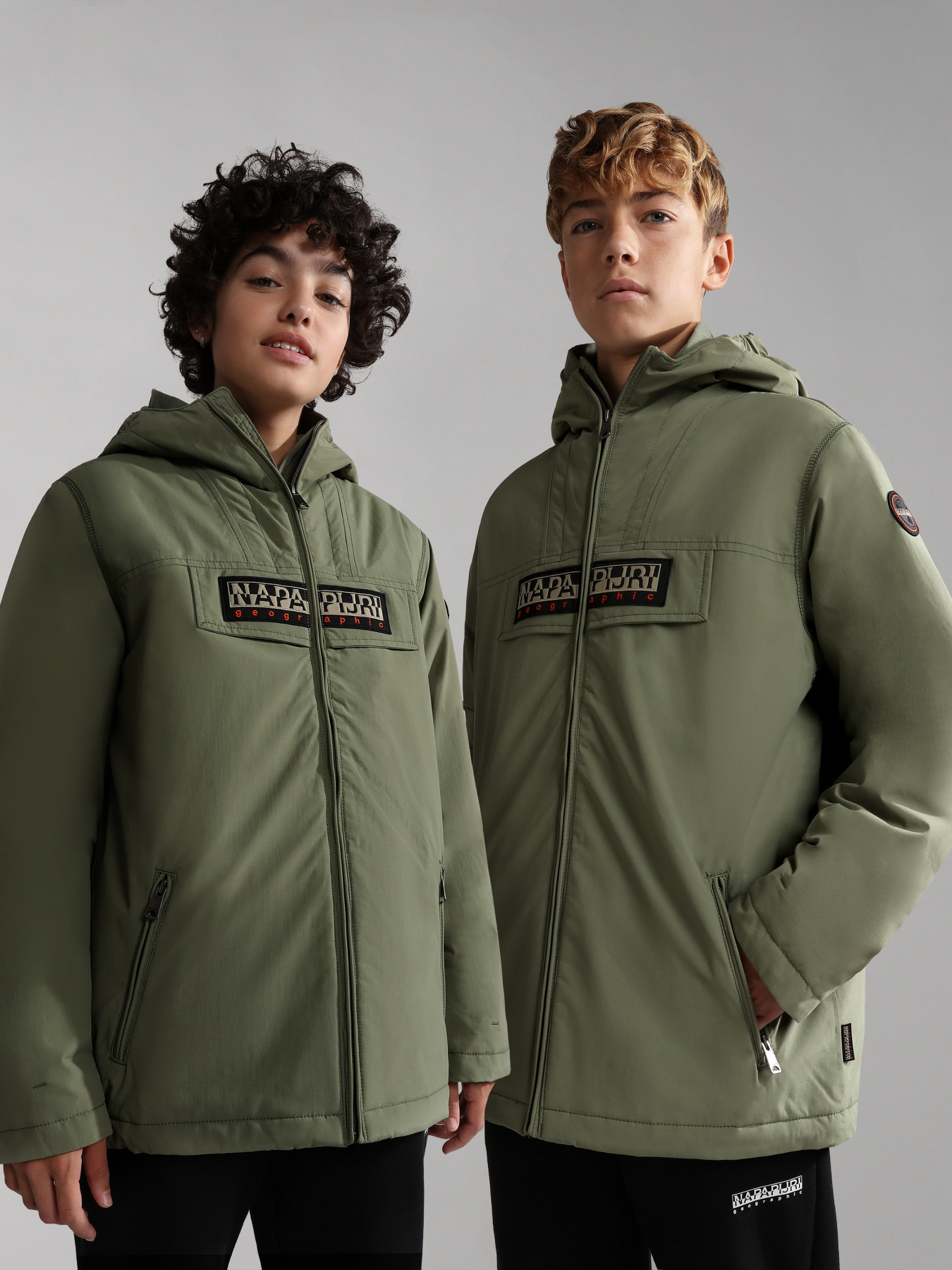 Зимняя куртка Napapijri Rainforest Op 1 модель NP0A4GN9GAE1 Фото
