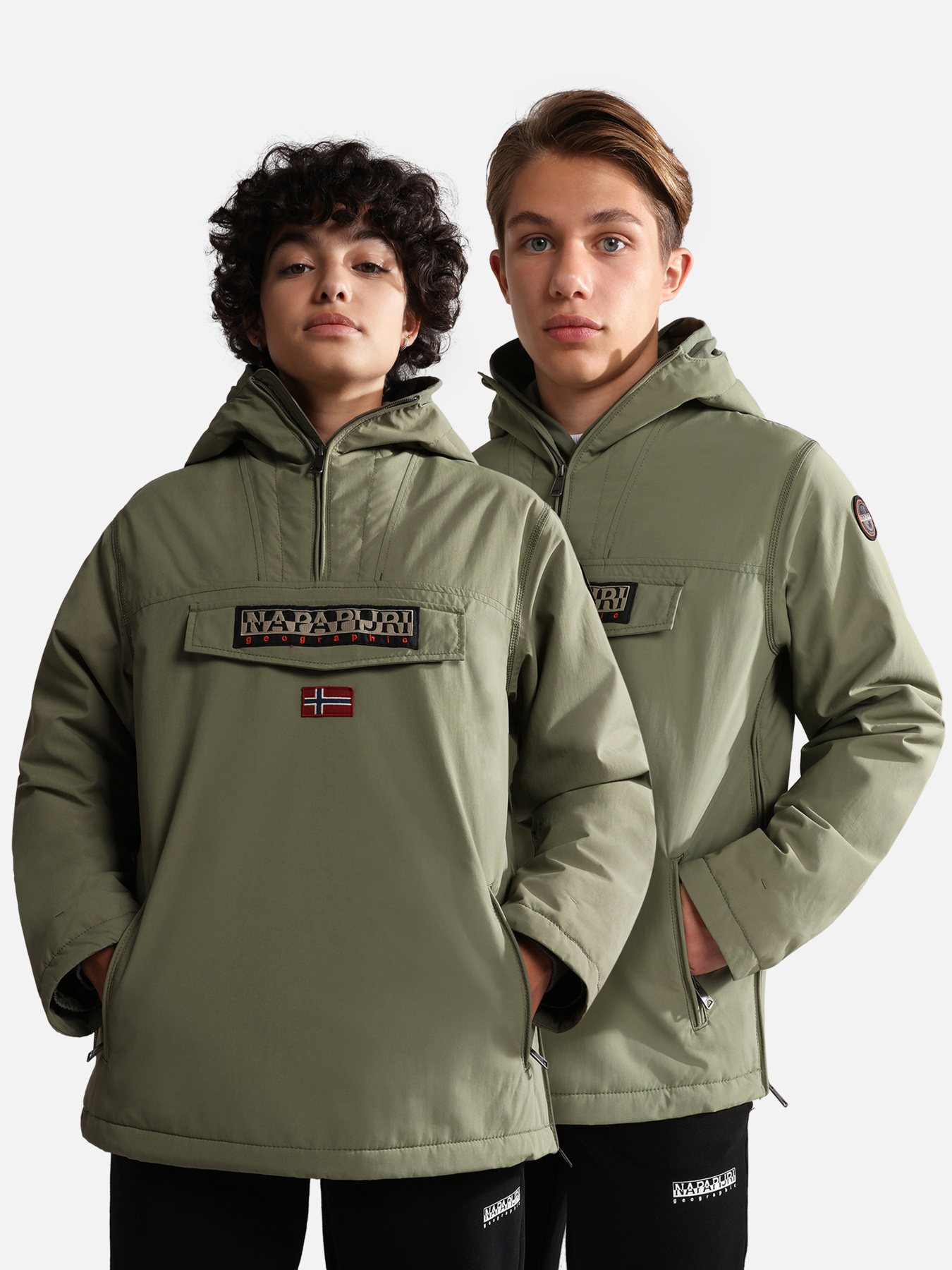 Зимняя куртка Napapijri Rainforest Pkt 2 модель NP0A4GNAGAE1 Фото