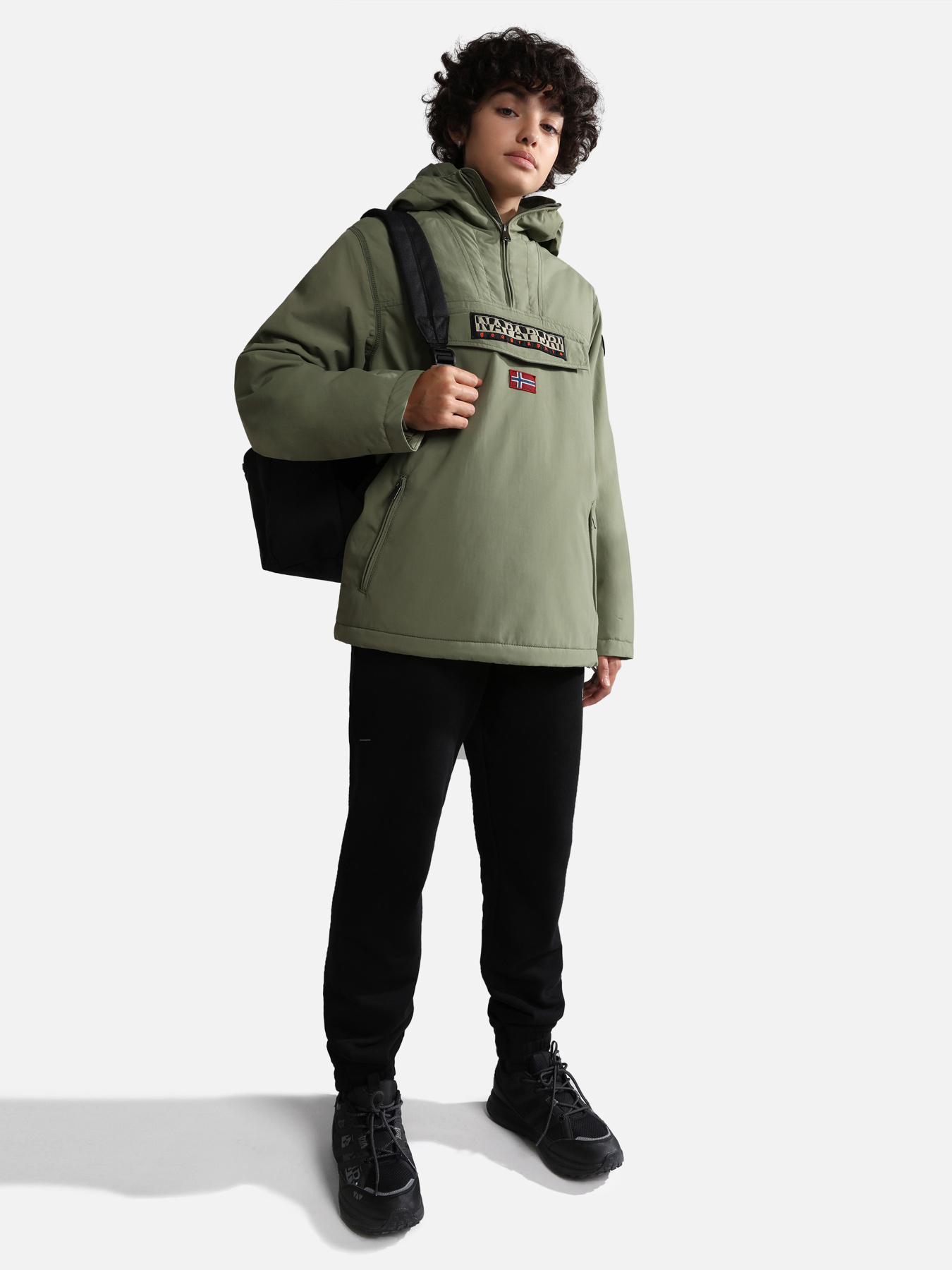 Зимняя куртка Napapijri Rainforest Pkt 2 модель NP0A4GNAGAE1 Фото