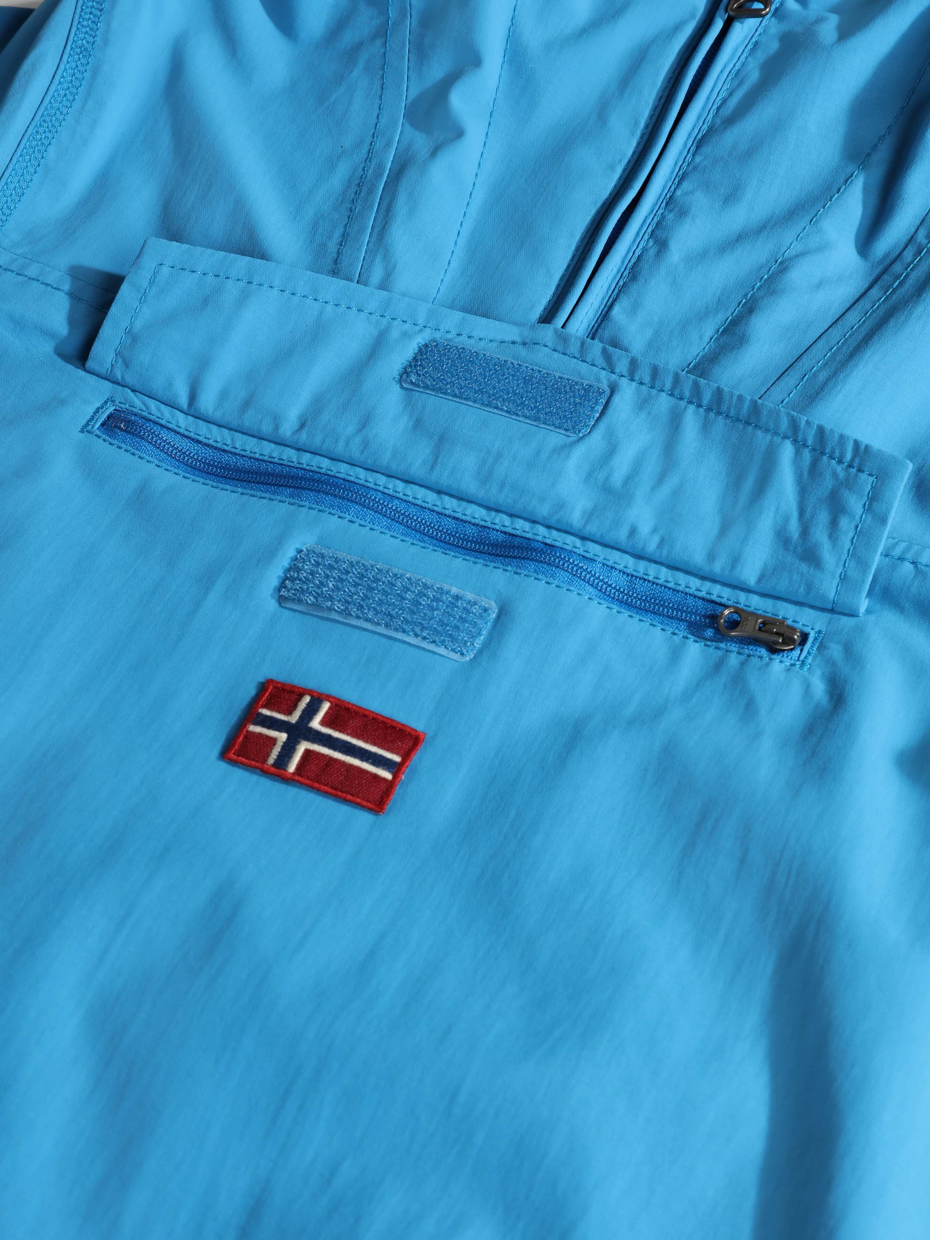 Зимняя куртка Napapijri Rainforest Wi 1 модель NP0A4GNBBK11 Фото