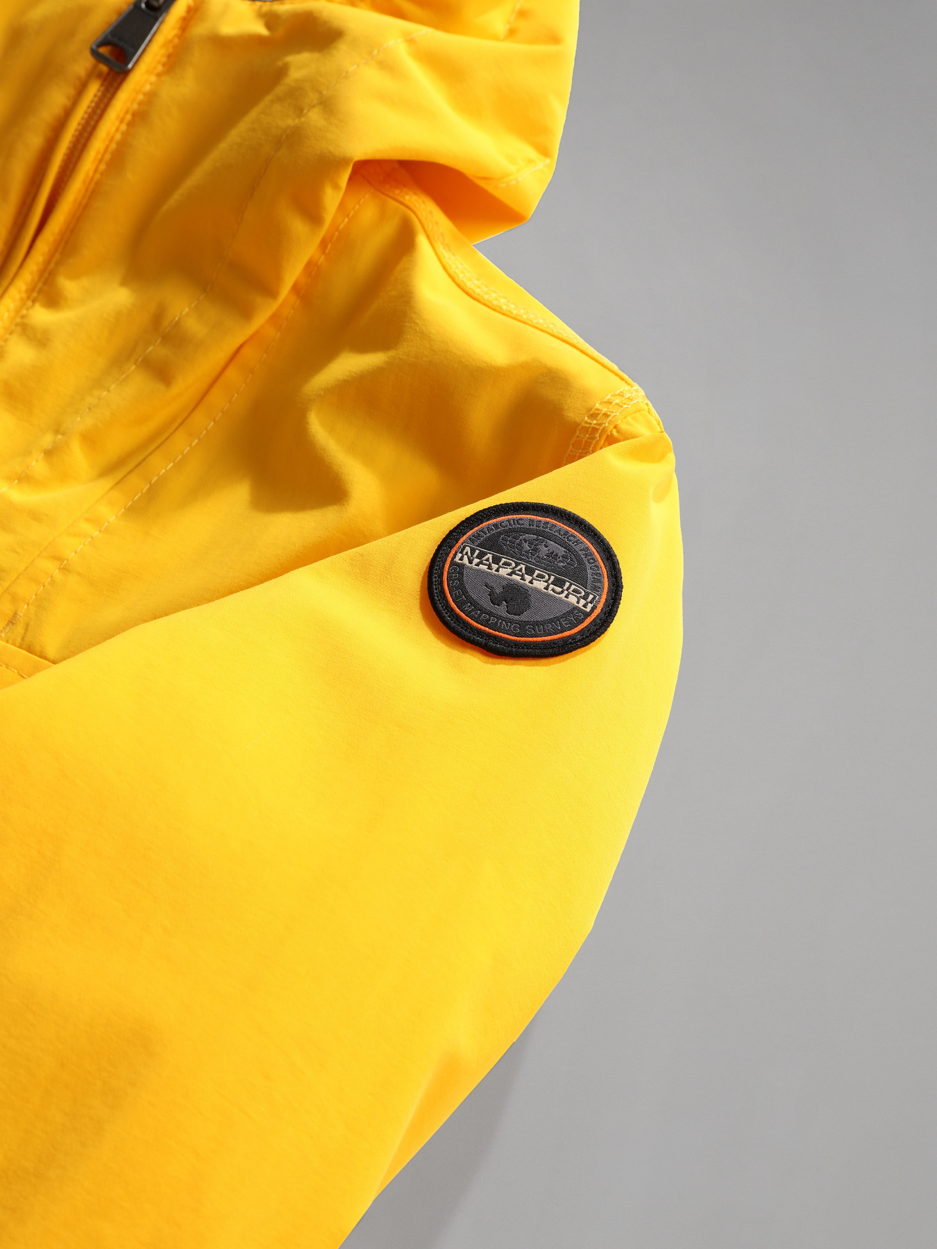 Зимняя куртка Napapijri Rainforest Wi 1 модель NP0A4GNBYE11 Фото