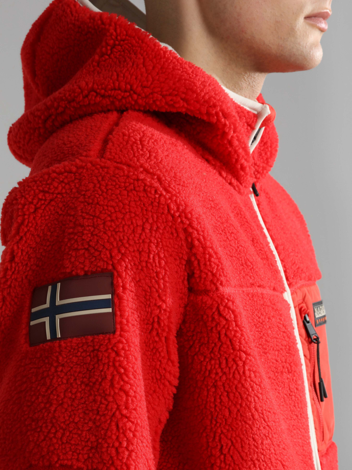 Зимова куртка Napapijri Yupik Fzh 3 модель NP0A4GNSRR9S Фото