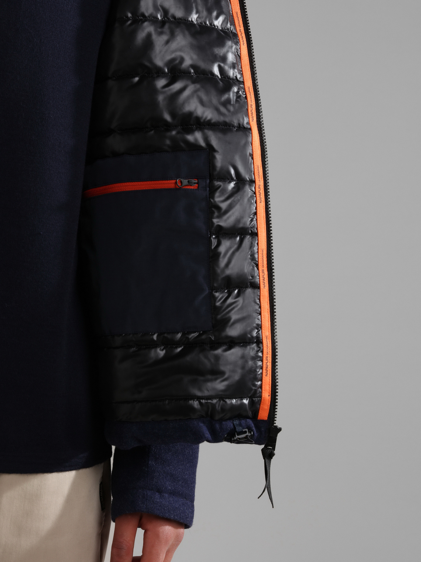 Зимова куртка Napapijri A-Sami модель NP0A4GO6176S Фото