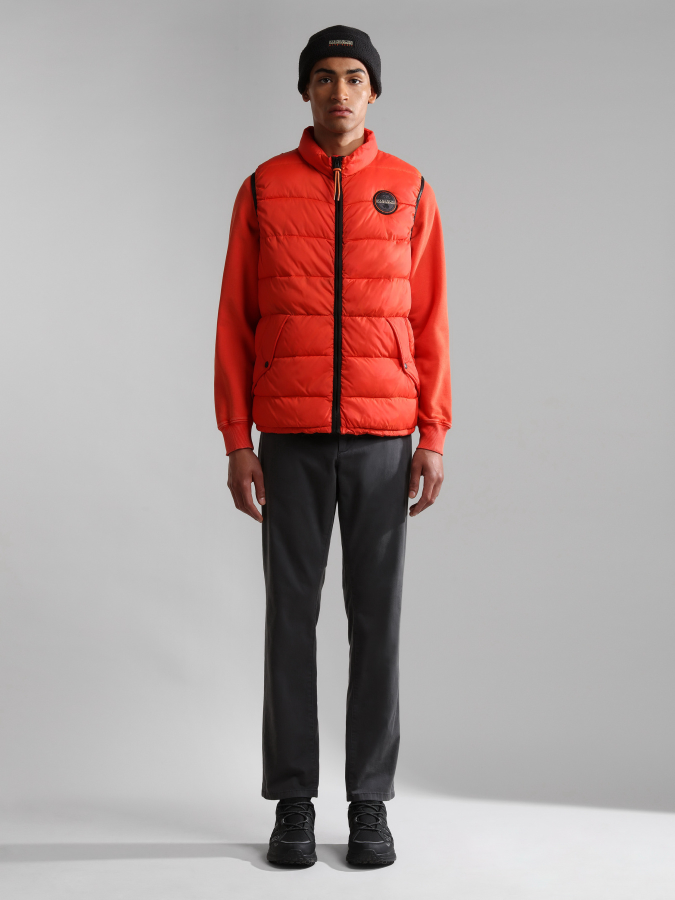 Утеплений жилет Napapijri A-Tromsso V модель NP0A4GOEMBO1 Фото