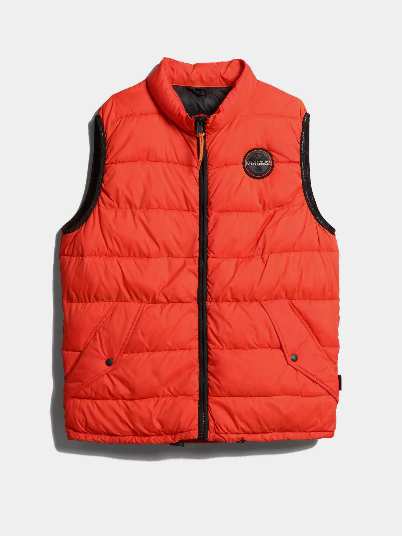 Утеплений жилет Napapijri A-Tromsso V модель NP0A4GOEMBOS Фото