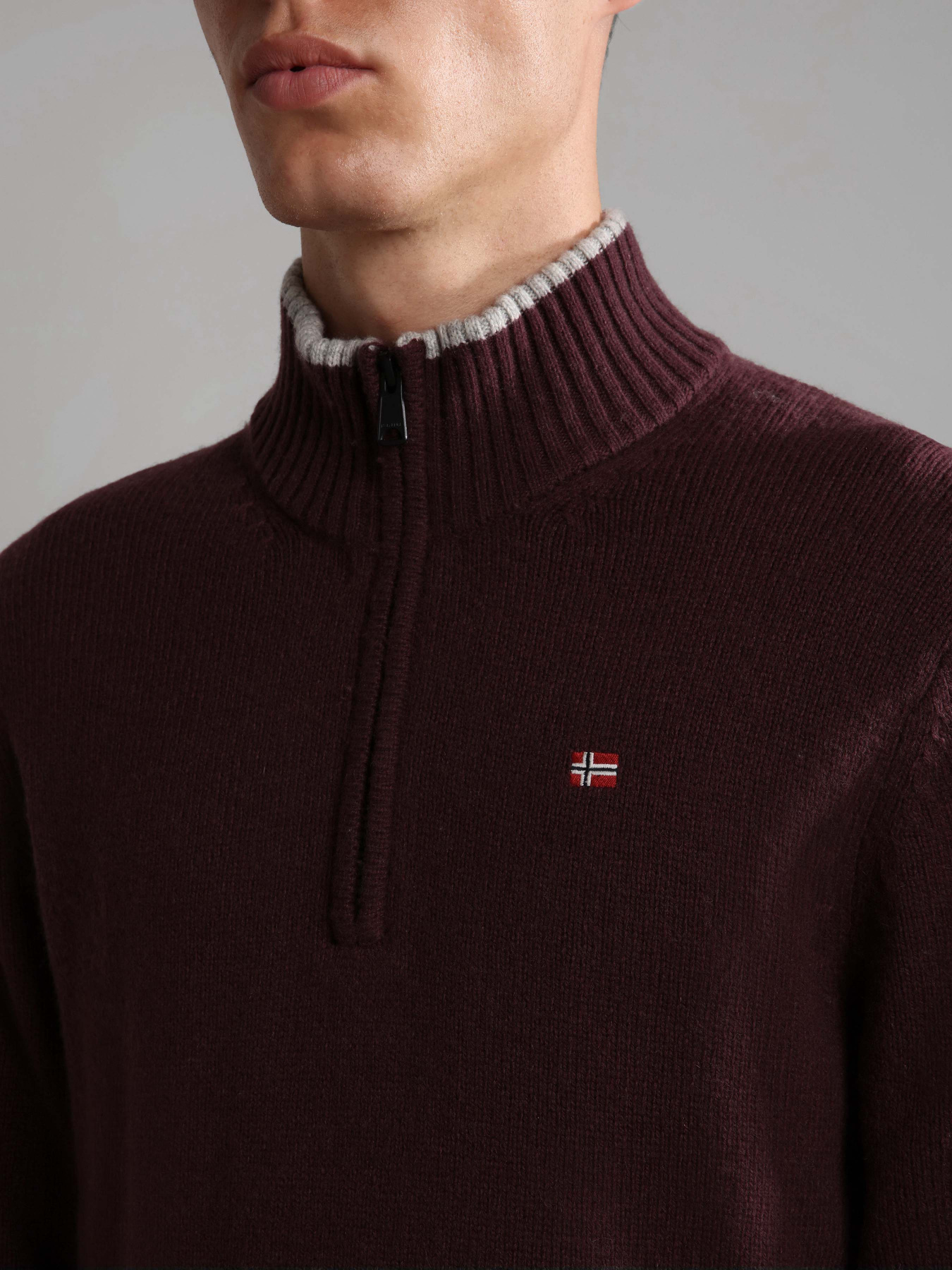 Джемпер Napapijri Dain Hz 4 модель NP0A4GOJRE71 Фото