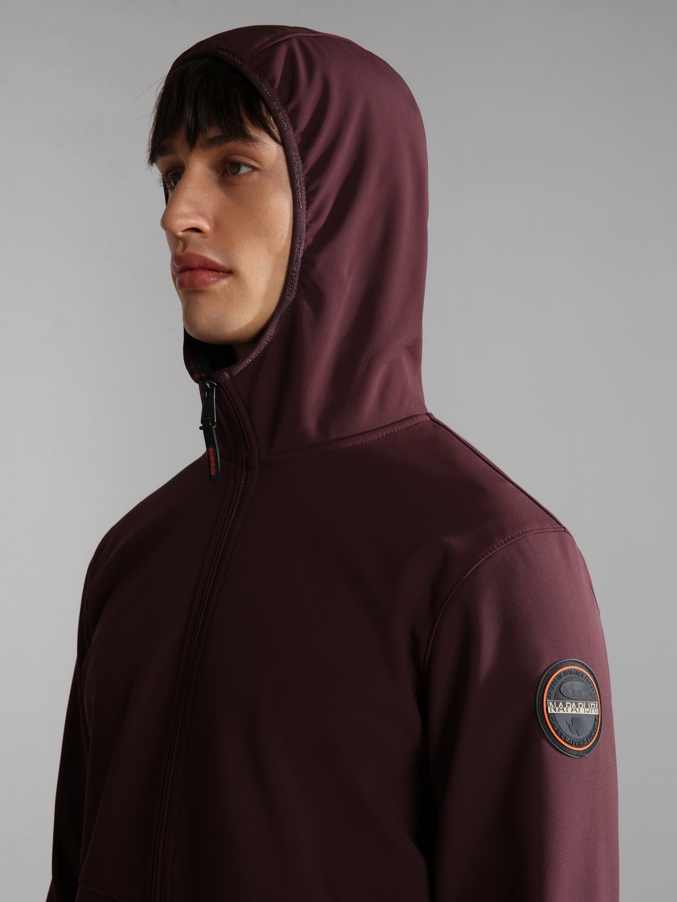 Зимняя куртка Napapijri Delisle модель NP0A4GOZRE71 Фото