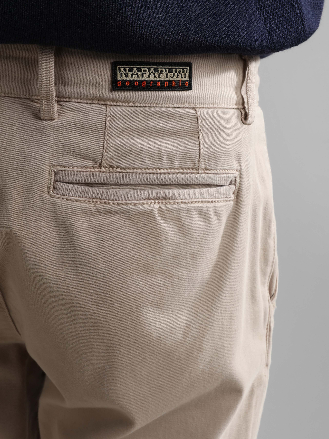 Штани повсякденні Napapijri M-Esmerald Chino модель NP0A4GP8NBI1 Фото
