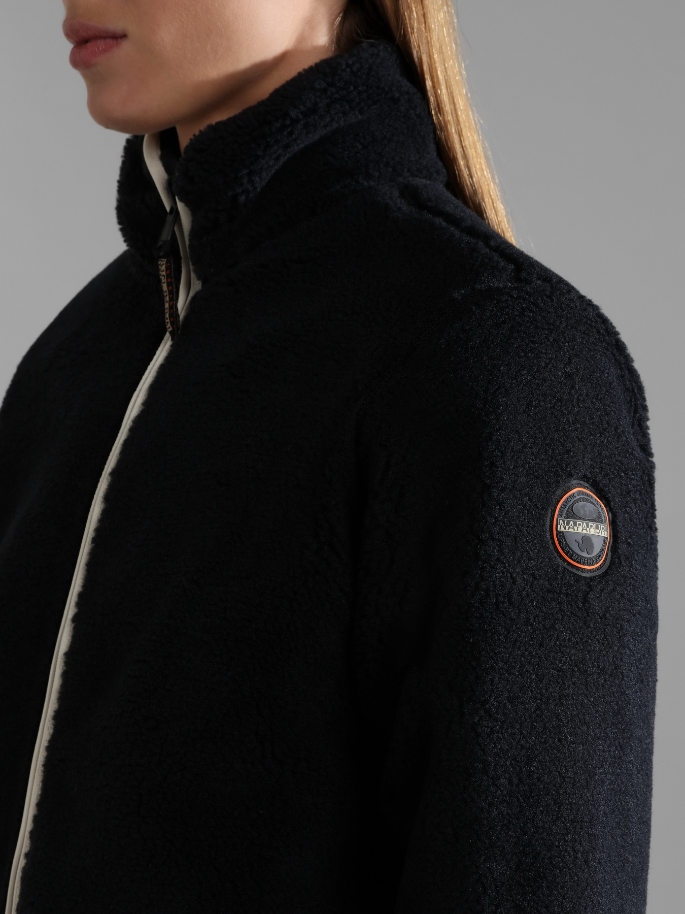 Зимова куртка Napapijri T-Nordik модель NP0A4GPF0411 Фото