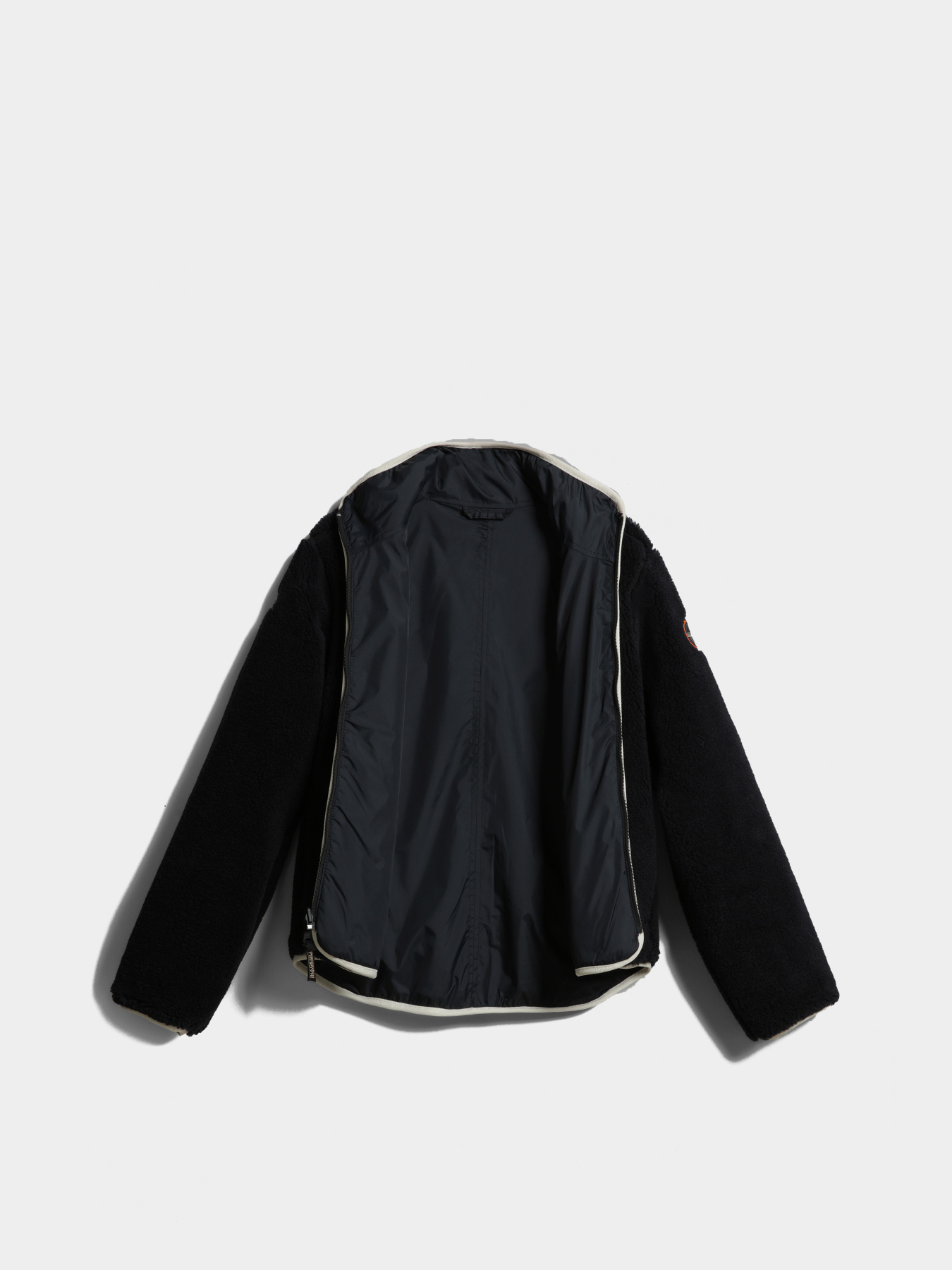 Зимняя куртка Napapijri T-Nordik модель NP0A4GPF041S Фото