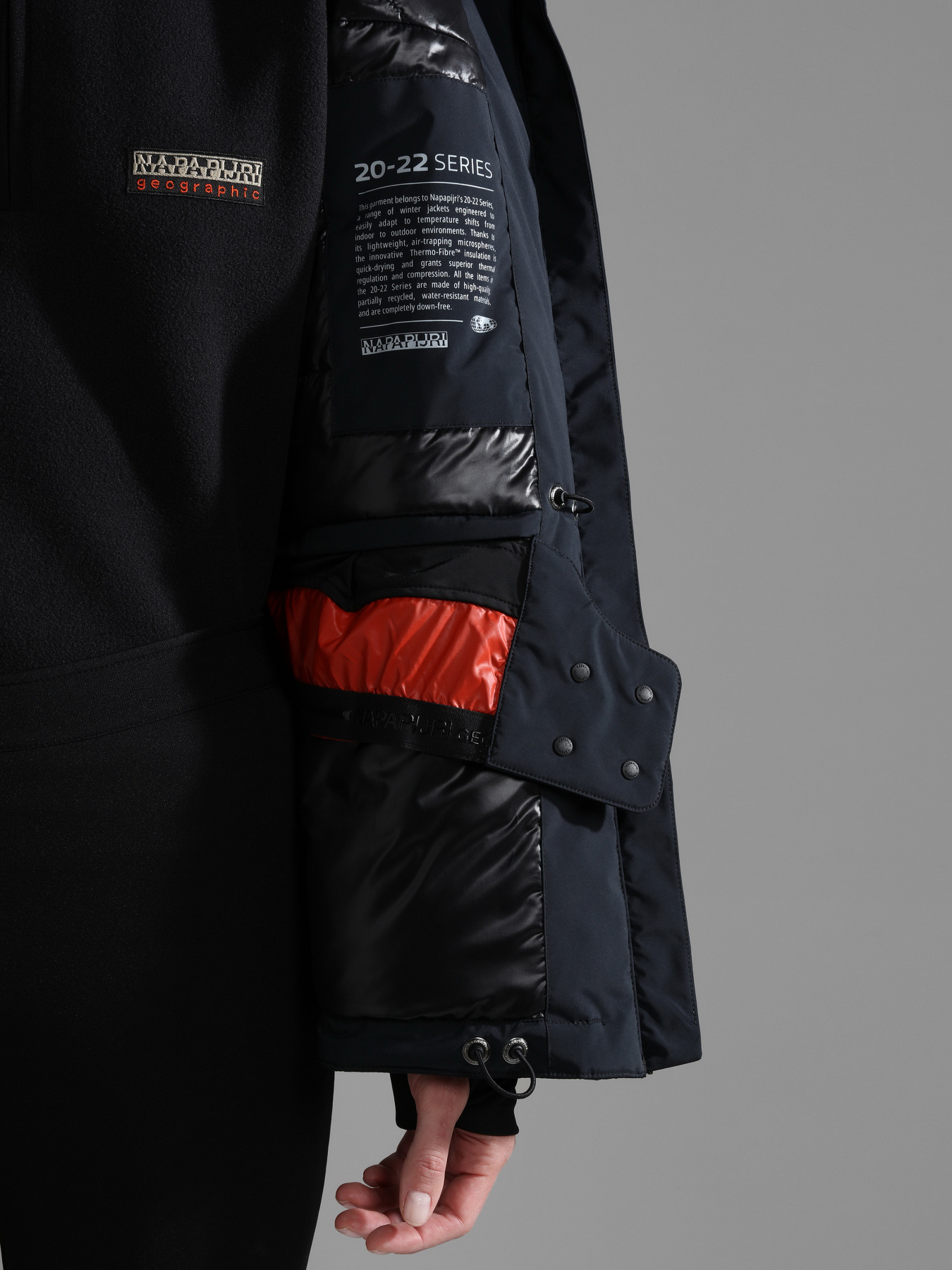 Зимова куртка Napapijri Zeroth модель NP0A4GPQ041S Фото