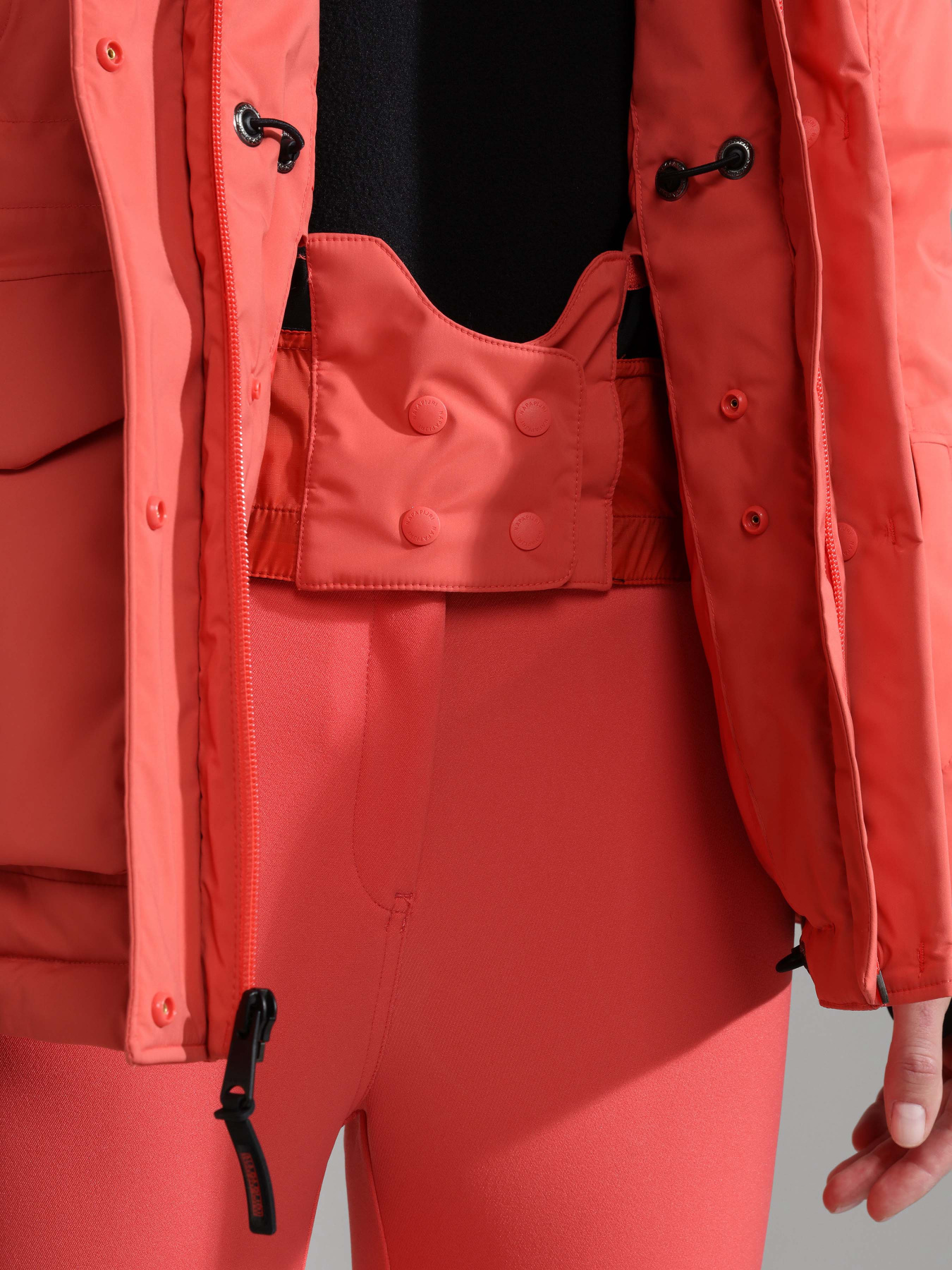 Гірськолижна куртка Napapijri Zeroth модель NP0A4GPQPP3S Фото