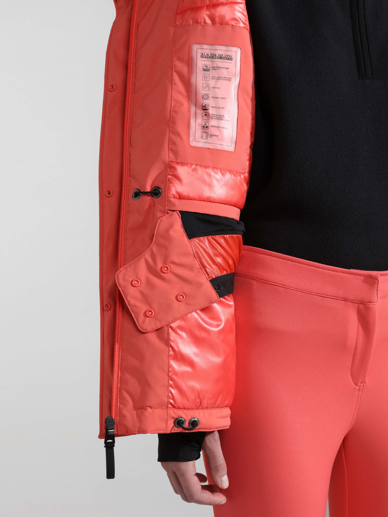 Гірськолижна куртка Napapijri Zeroth модель NP0A4GPQPP3S Фото