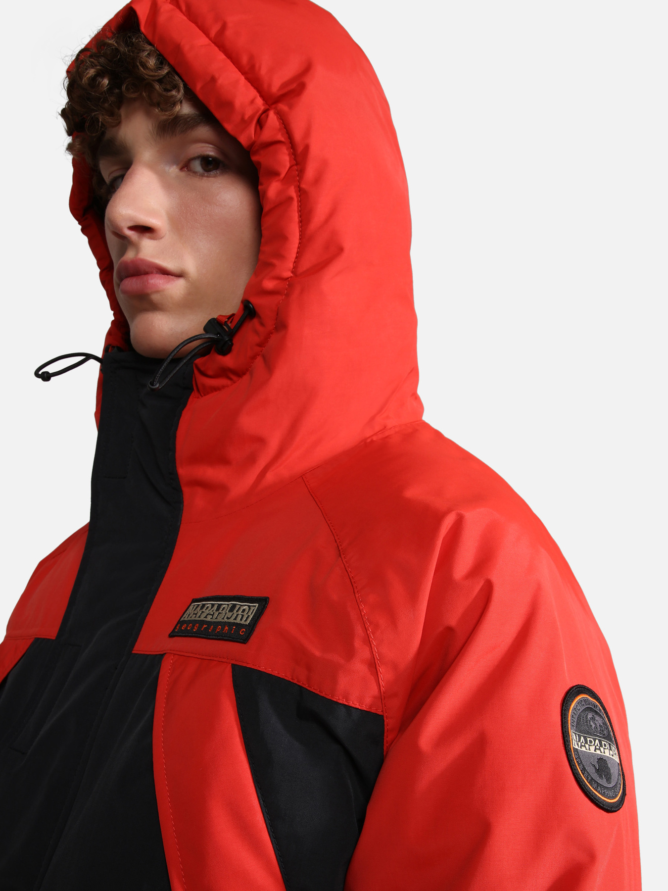 Зимняя куртка Napapijri Epoch Solid модель NP0A4GS2RR9S Фото