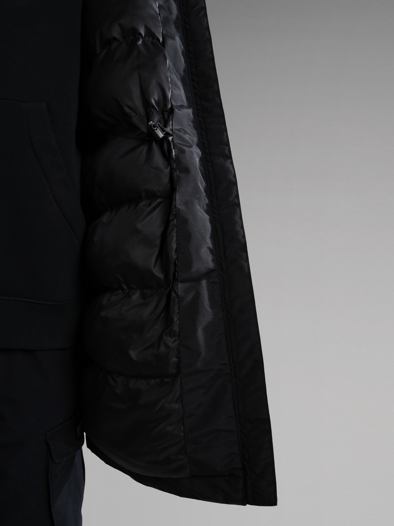 Зимняя куртка Napapijri Epoch Solid модель NP0A4GS6H8AS Фото