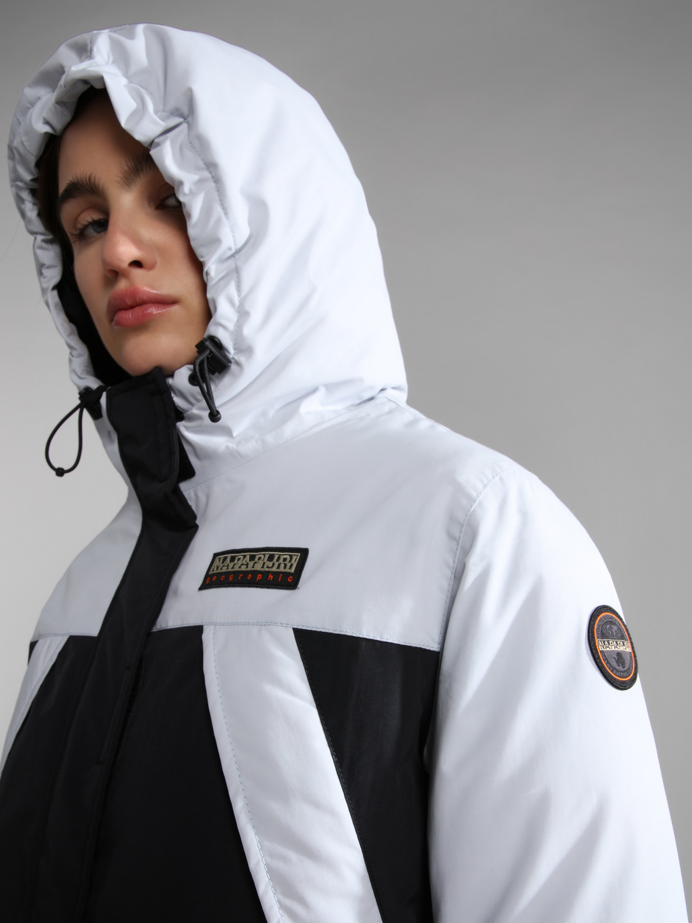 Зимняя куртка Napapijri Epoch Solid модель NP0A4GS6H8AS Фото