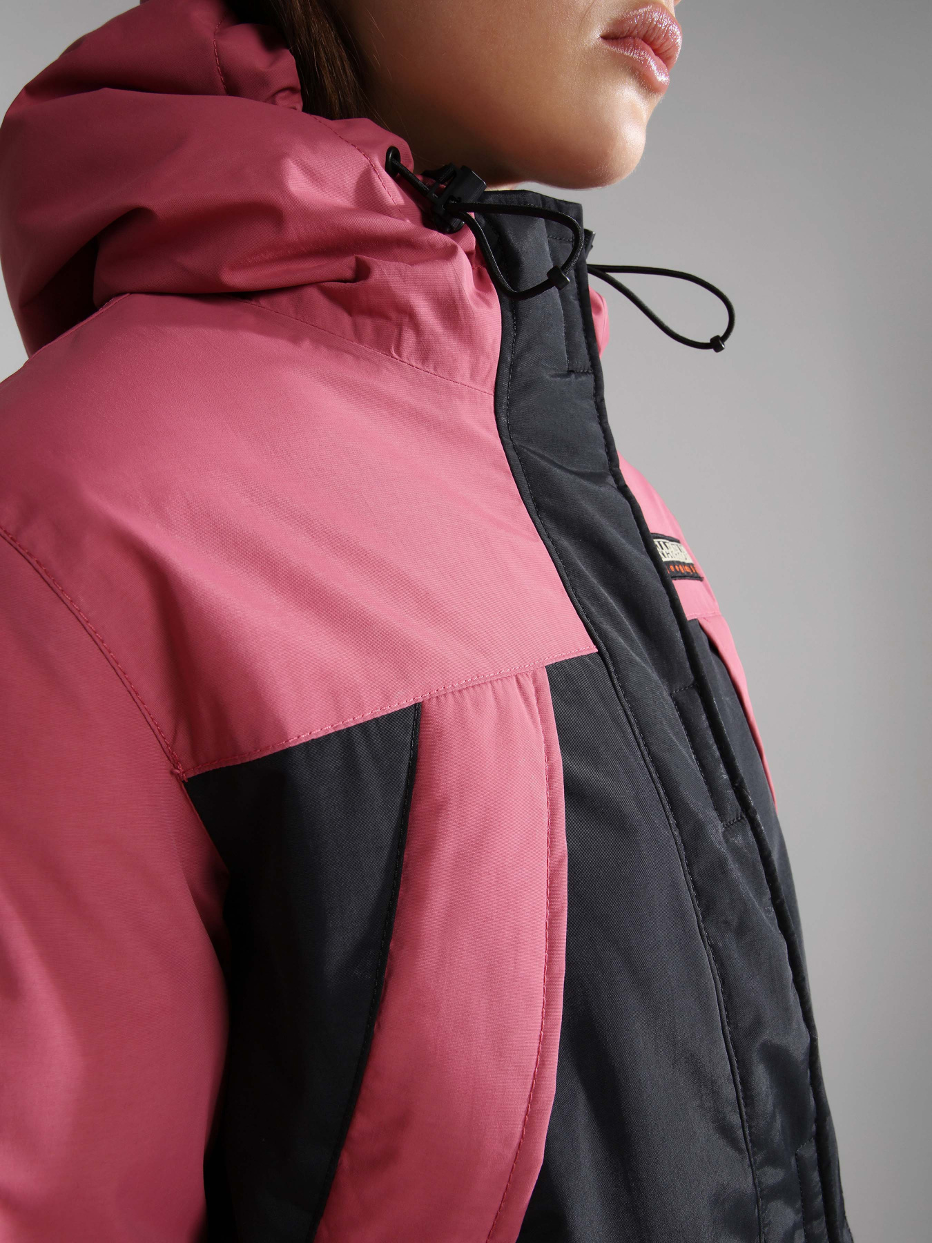 Зимова куртка Napapijri модель NP0A4GS6PQ1S Фото