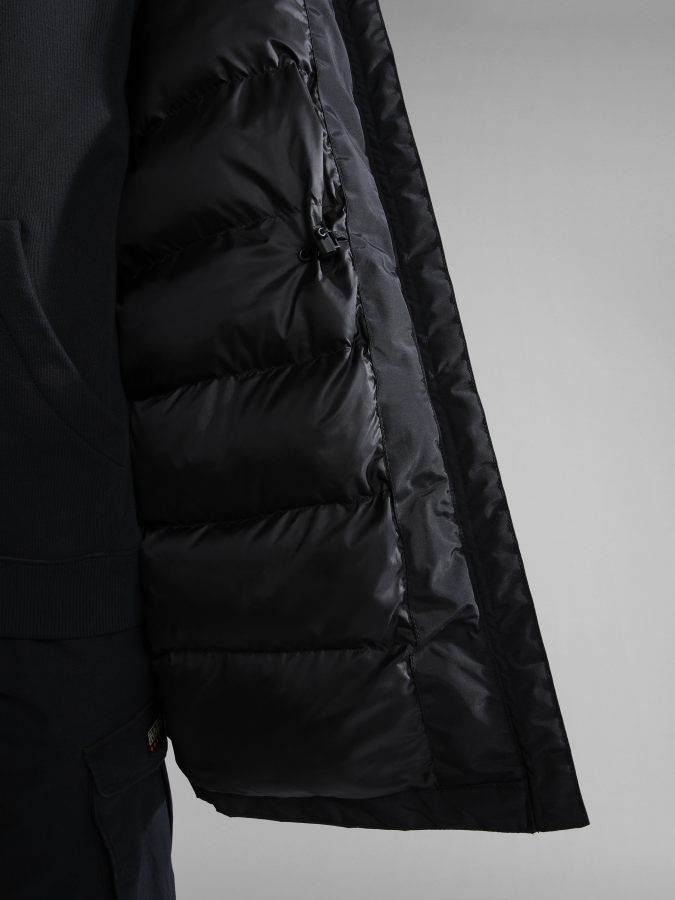 Зимова куртка Napapijri модель NP0A4GS6PQ1S Фото