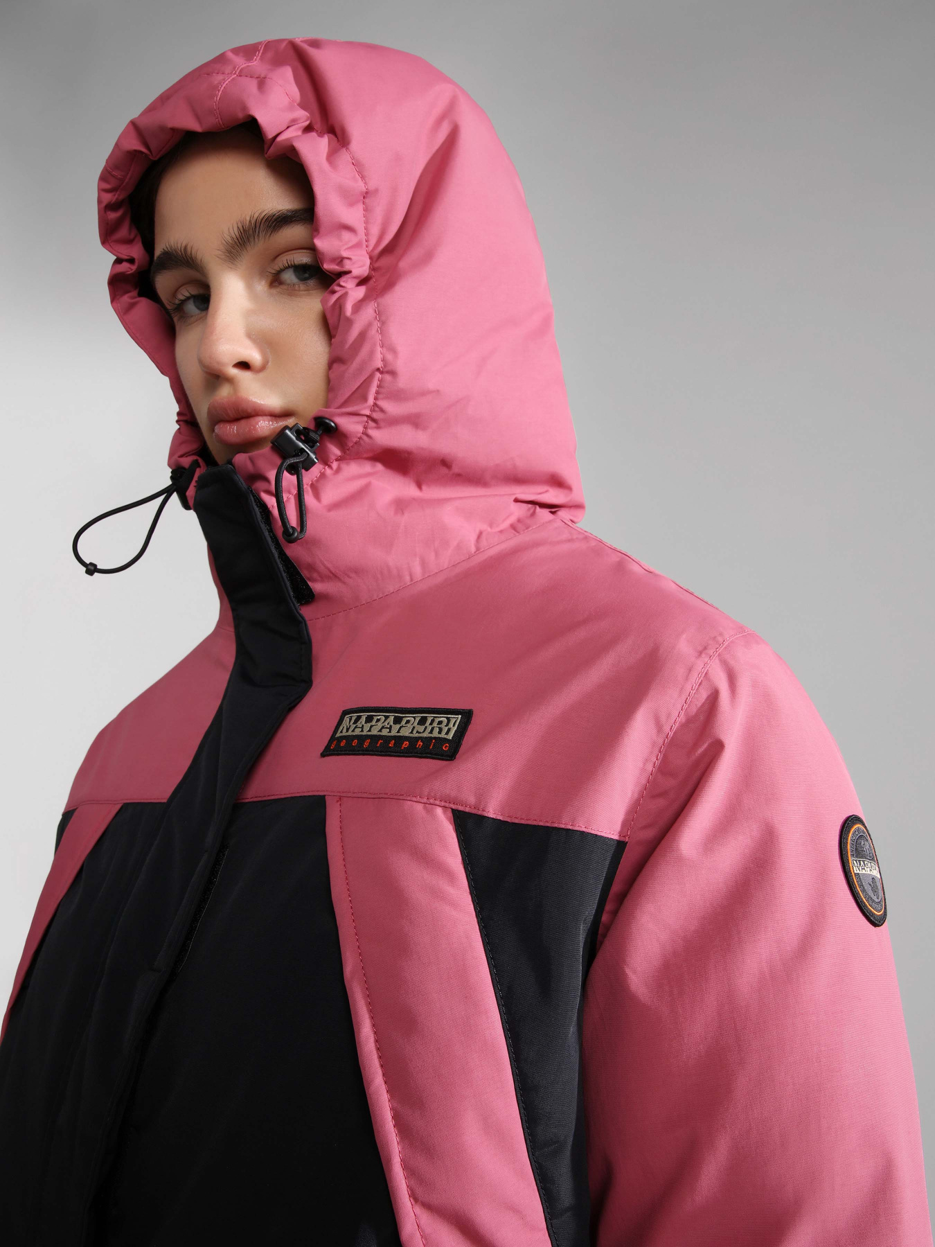 Зимова куртка Napapijri модель NP0A4GS6PQ1S Фото