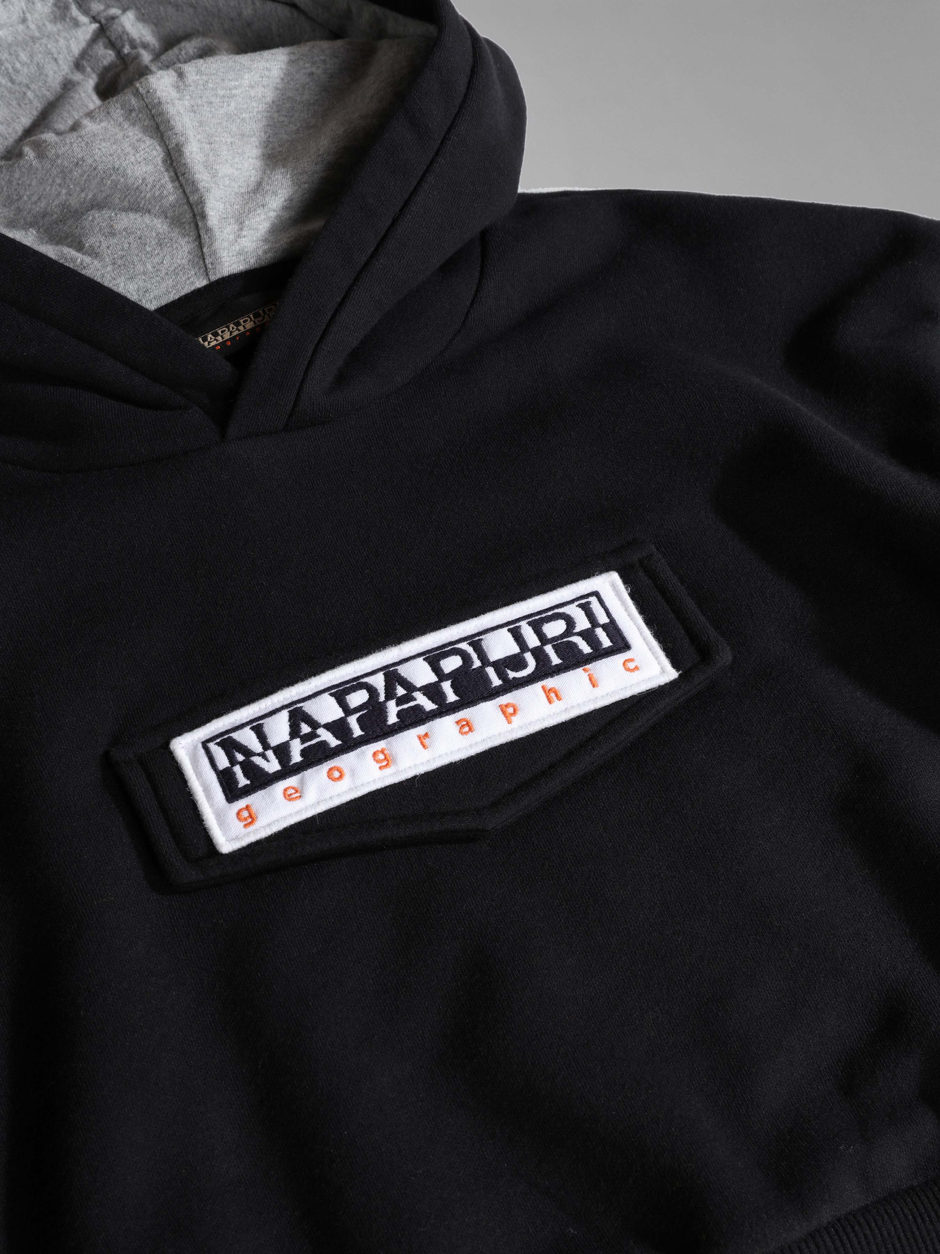 Худи Napapijri Kg Burgee Crop модель NP0A4GVZ041S Худи Napapijri Kg Burgee Crop модель NP0A4GVZ041S Фото