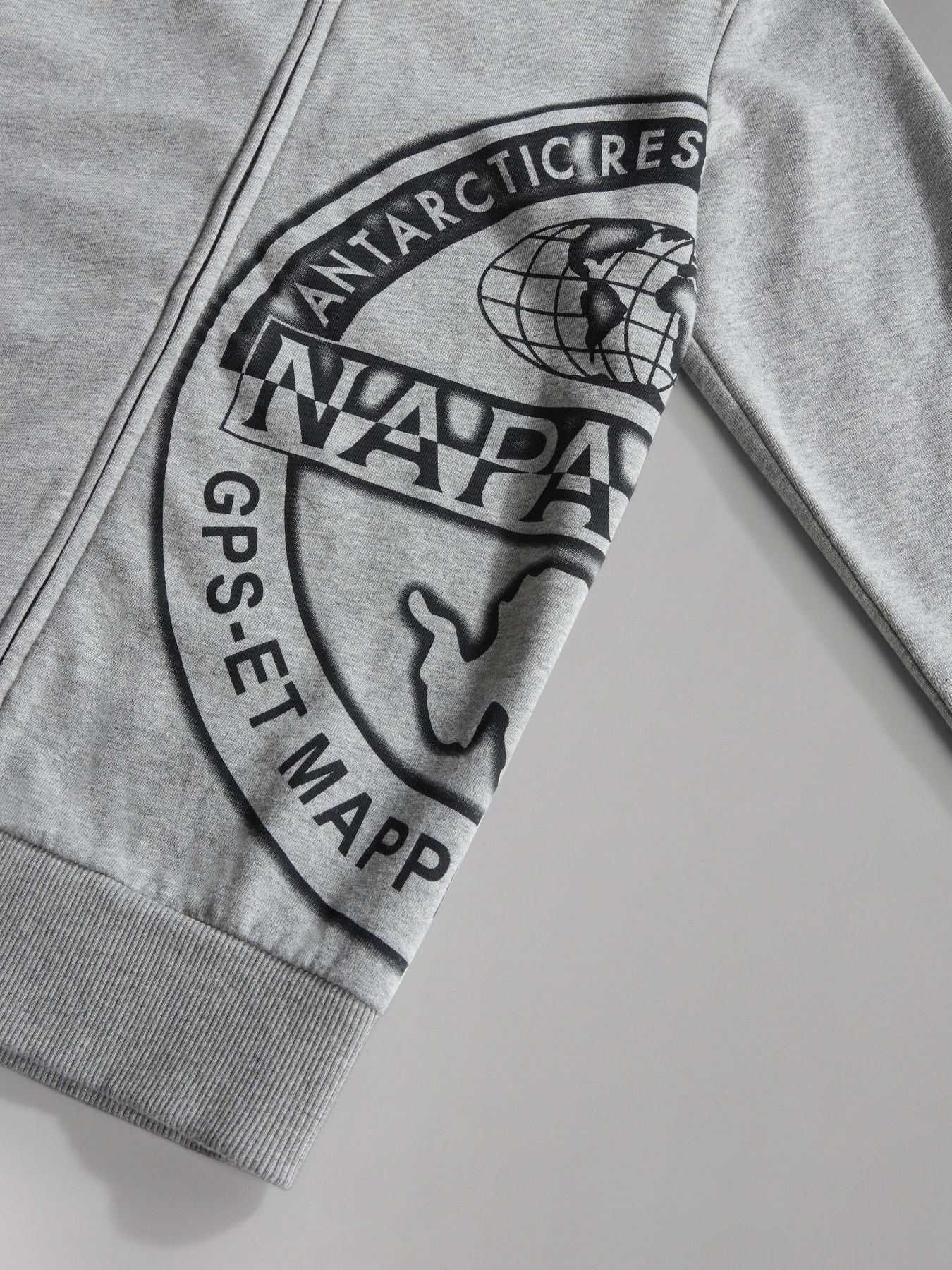 Худи Napapijri K B-Boreale Fzh модель NP0A4GW3160S Худи Napapijri K B-Boreale Fzh модель NP0A4GW3160S Фото