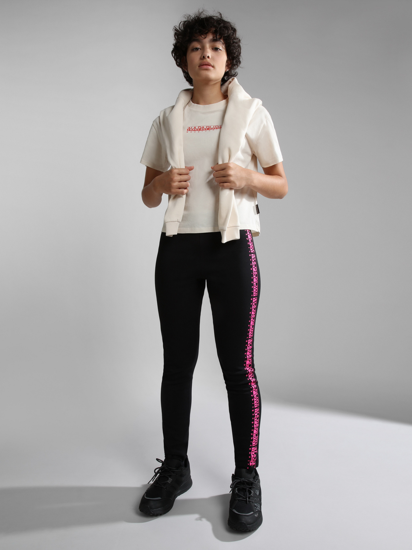 Футболка Napapijri Kg S-Box модель NP0A4GW6NS5S Фото