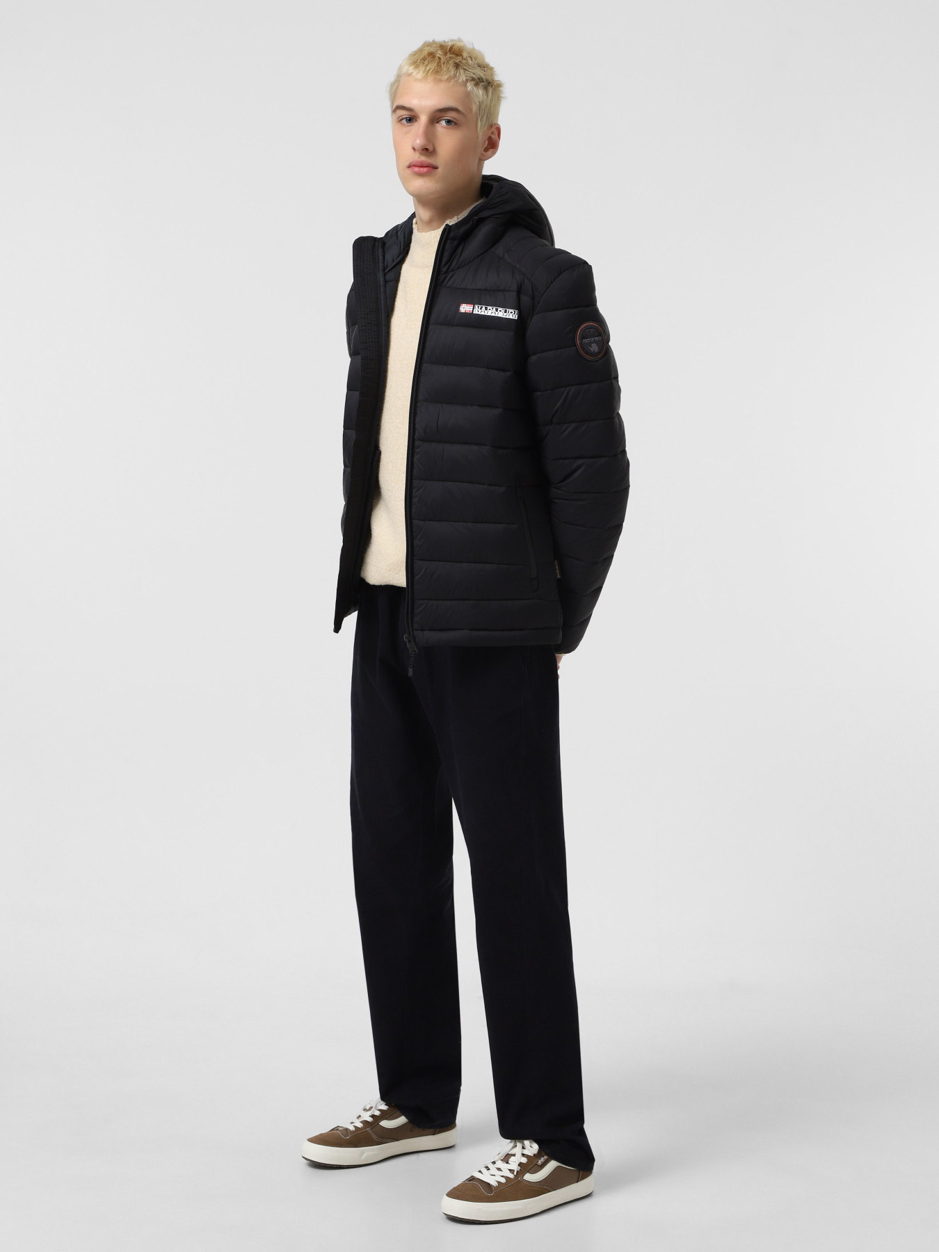 Зимняя куртка Napapijri Aka H 2 модель NP0A4H3ZMAW1 Фото