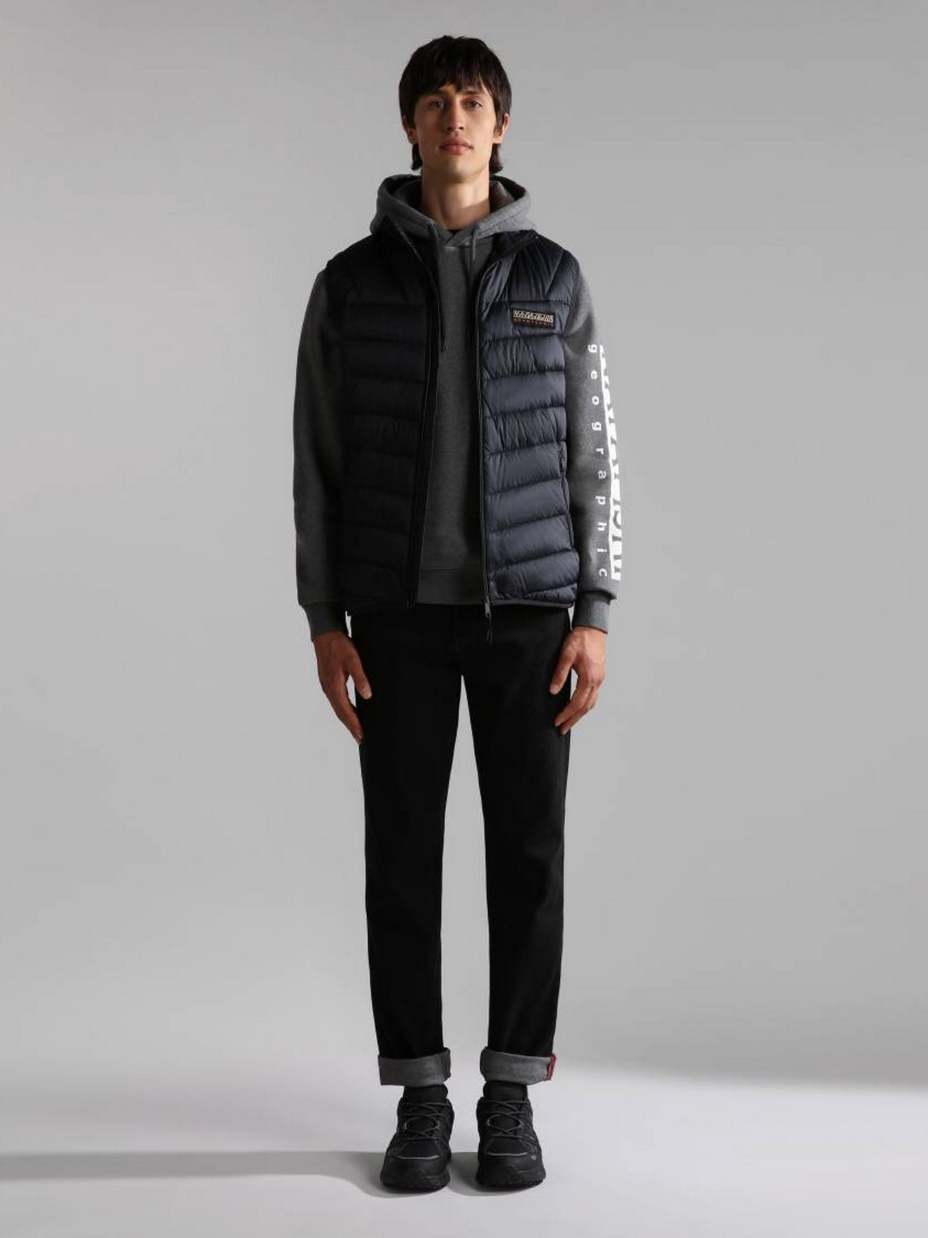 Худи Napapijri Badas H 1 модель NP0A4H9A1971 Фото