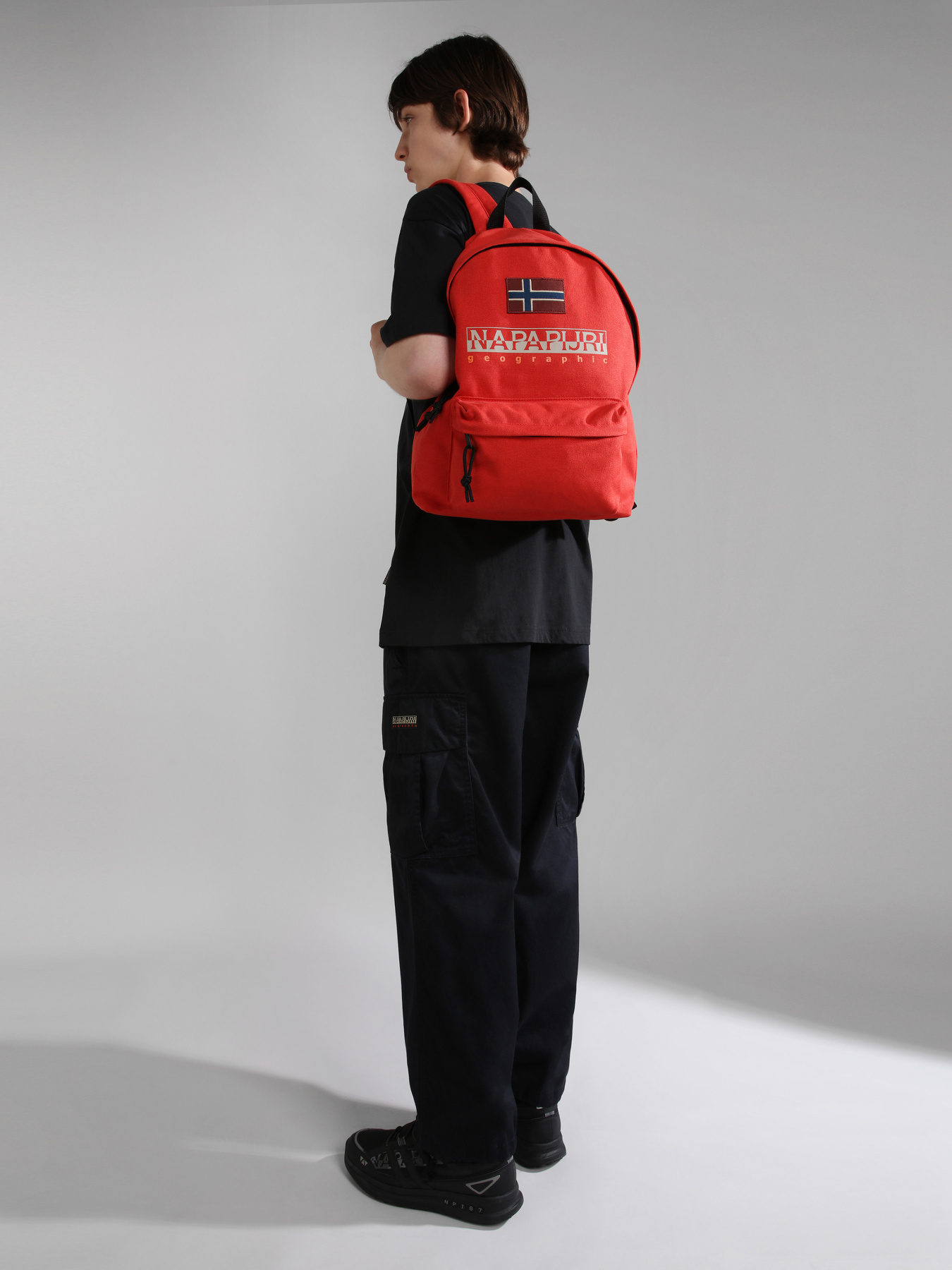 Повсякденний рюкзак Napapijri Hering 20,8L модель NP0A4G99RR9S Фото