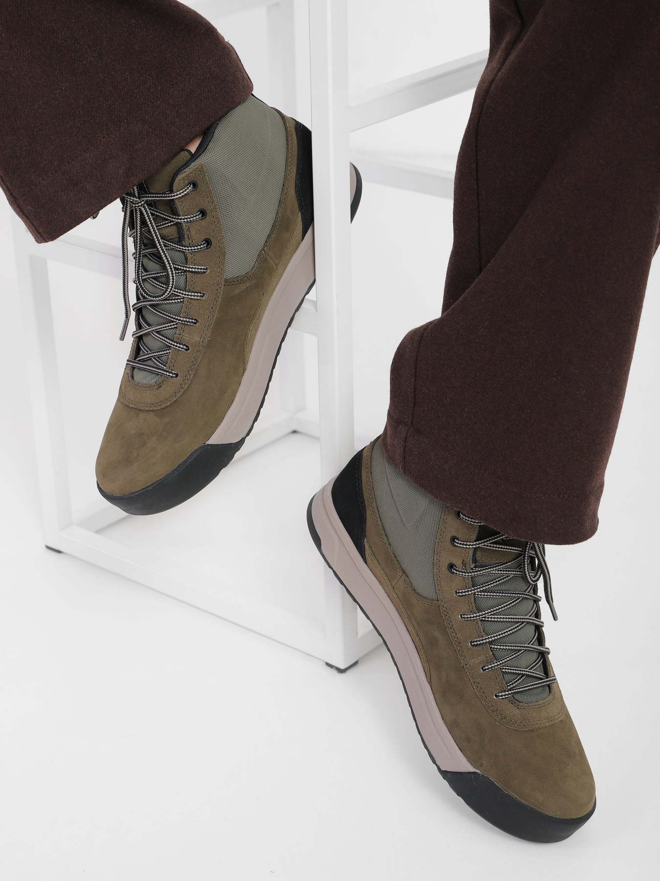 Черевики The North Face Larimer Mid WP модель NF0A52RMBQW1 Фото