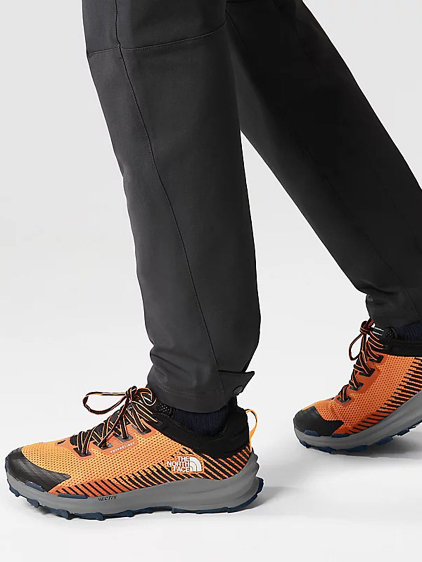 Кроссовки аутдор The North Face модель NF0A5JCY7Q61 Фото