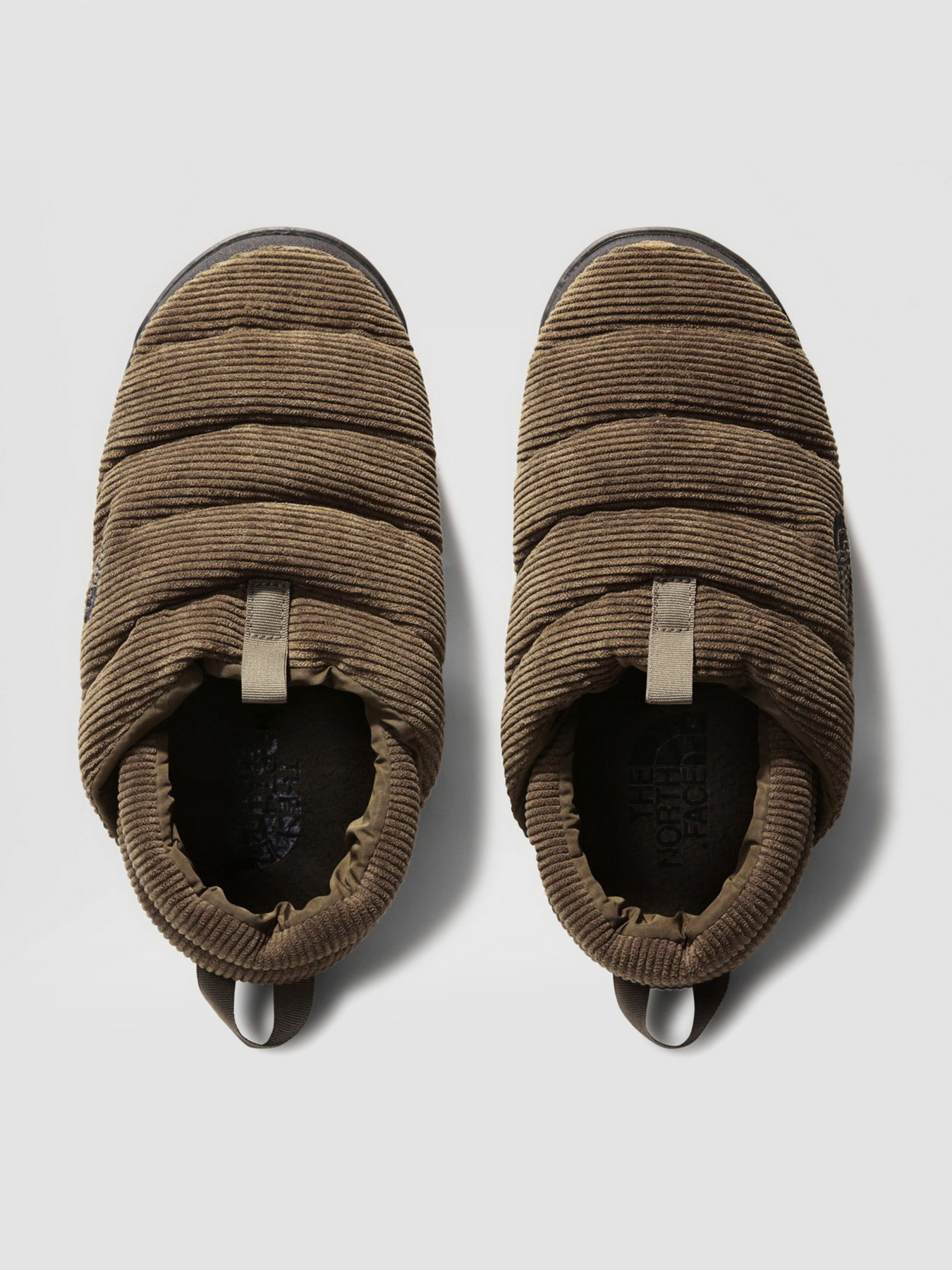 Слипоны The North Face Nuptse Mule Corduroy модель NF0A7W4MWMB1 Фото
