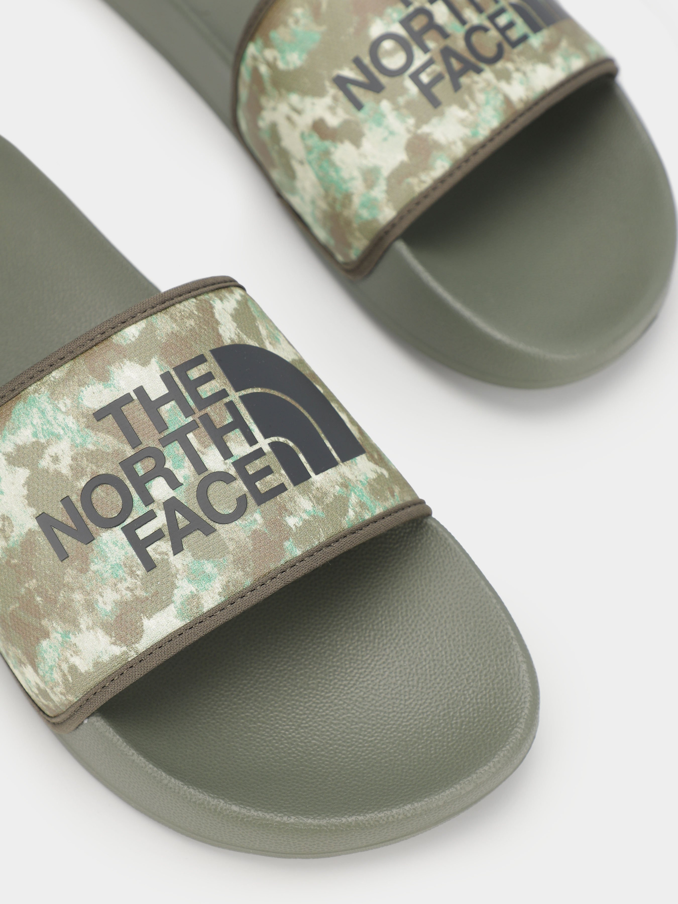Шльопанці The North Face Base Camp Slide III модель NF0A4T2RIYL1 Фото