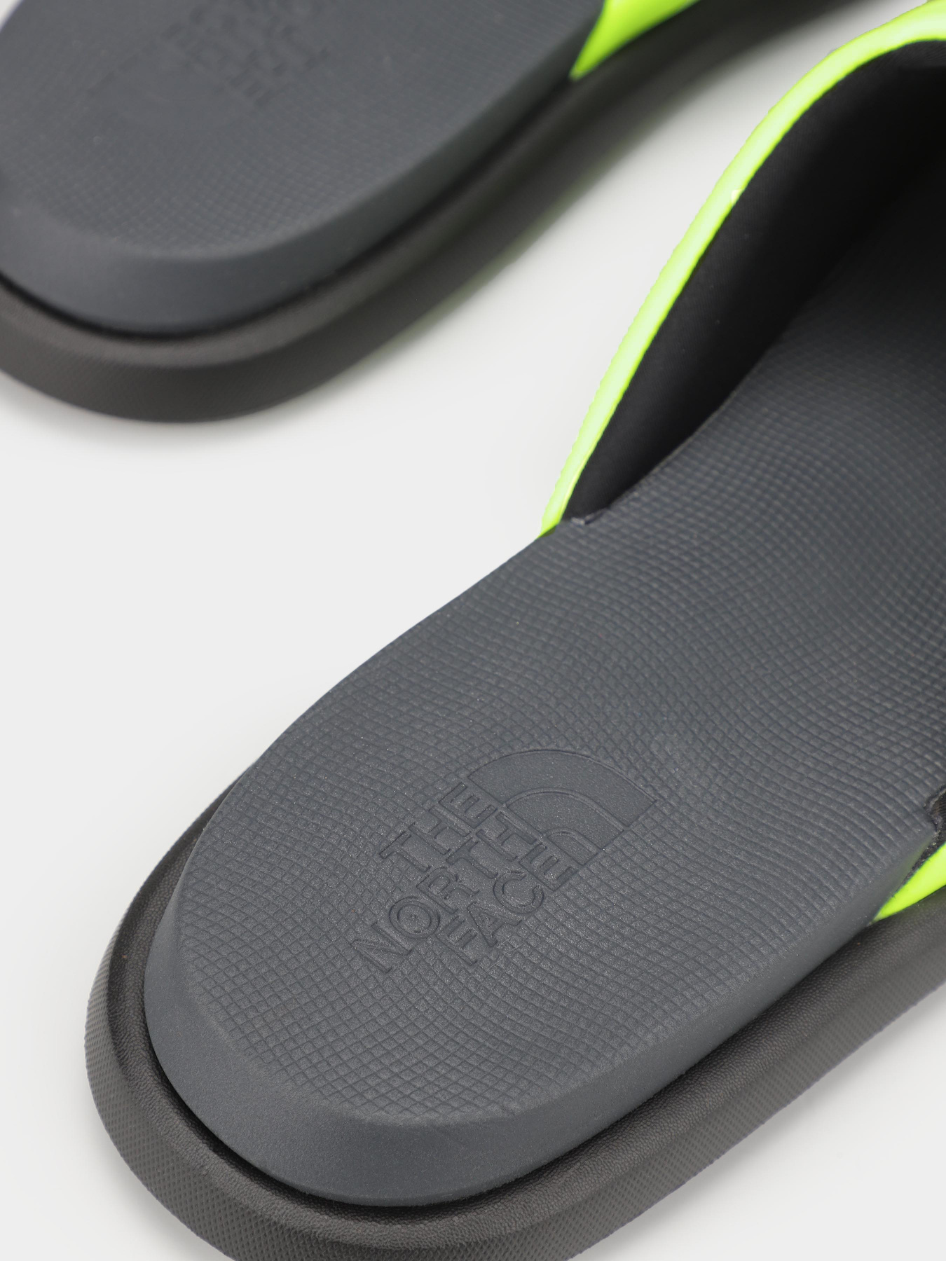 Шлепанцы The North Face Triarch модель NF0A5JCAFM91 Фото