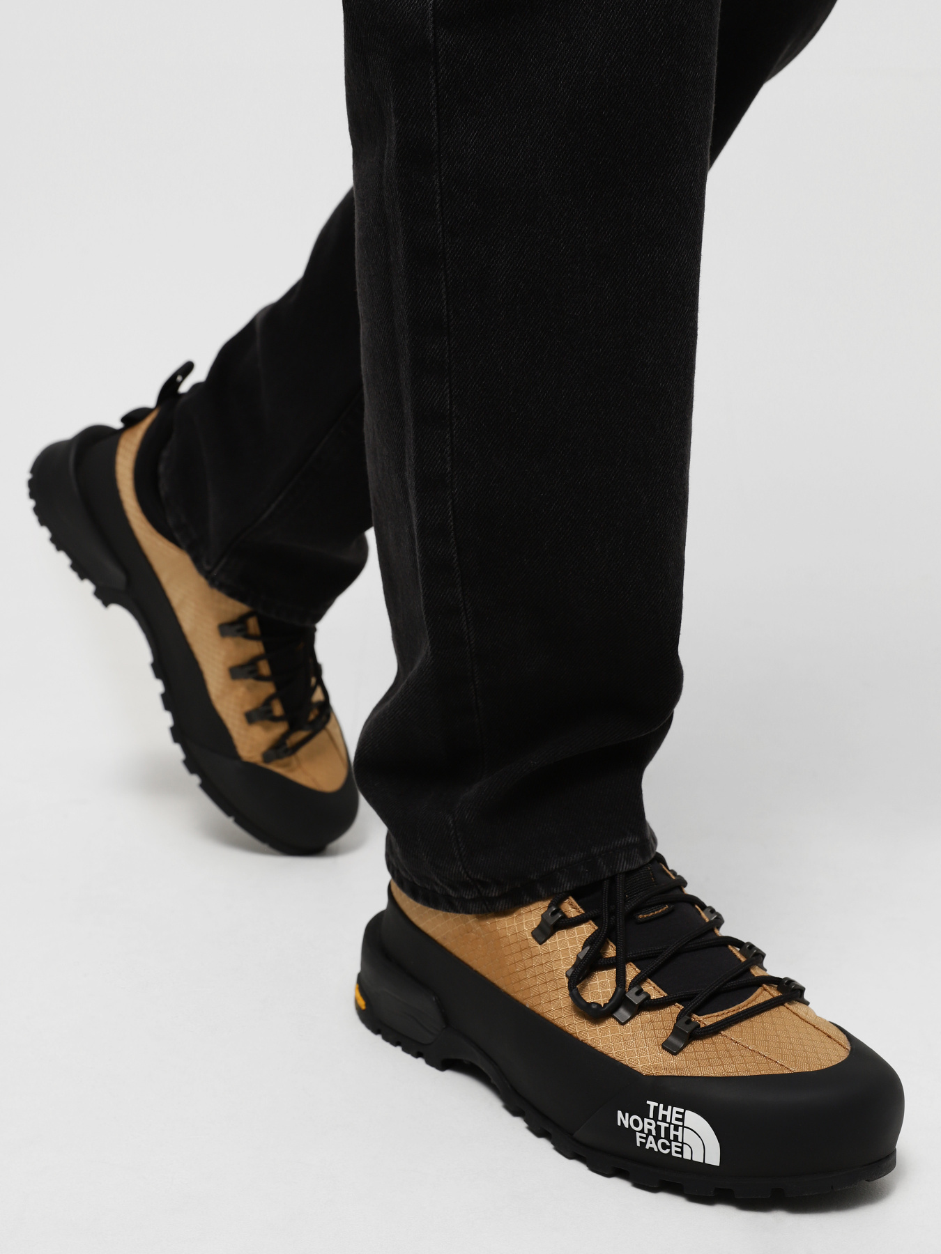 Кроссовки The North Face Glenclyffe Low модель NF0A817BKOM1 Фото