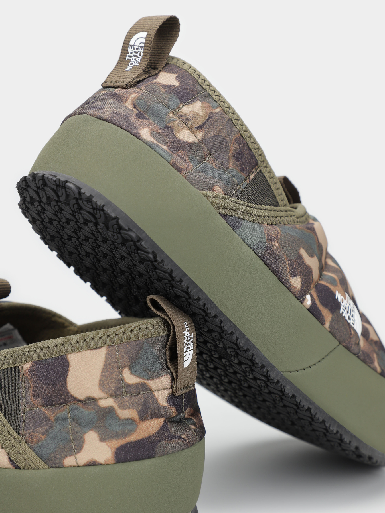 Сліпони The North Face Thermoball Traction модель NF0A39UXOI01 Фото