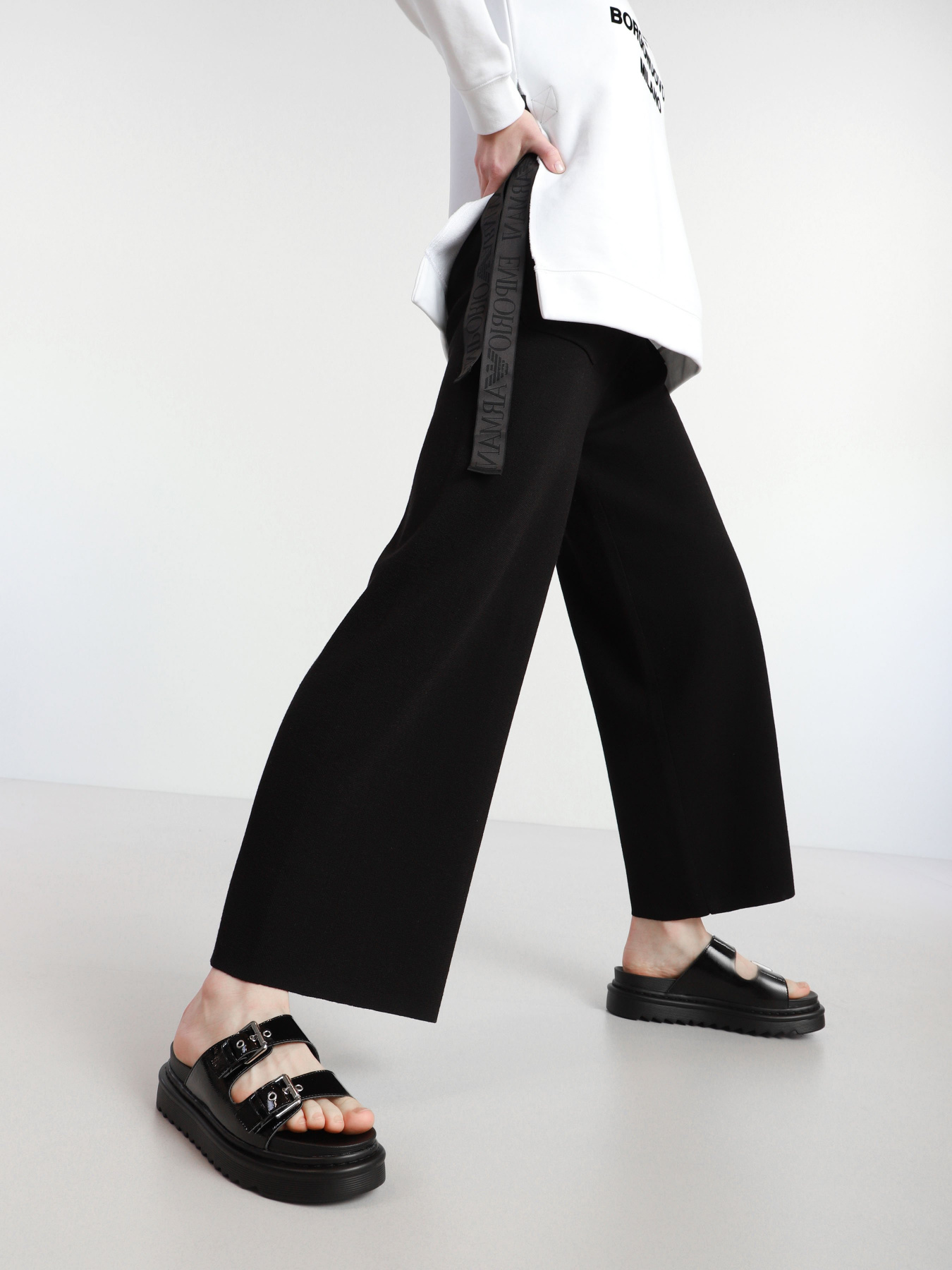 Шлепанцы M Wone модель 334447 Фото